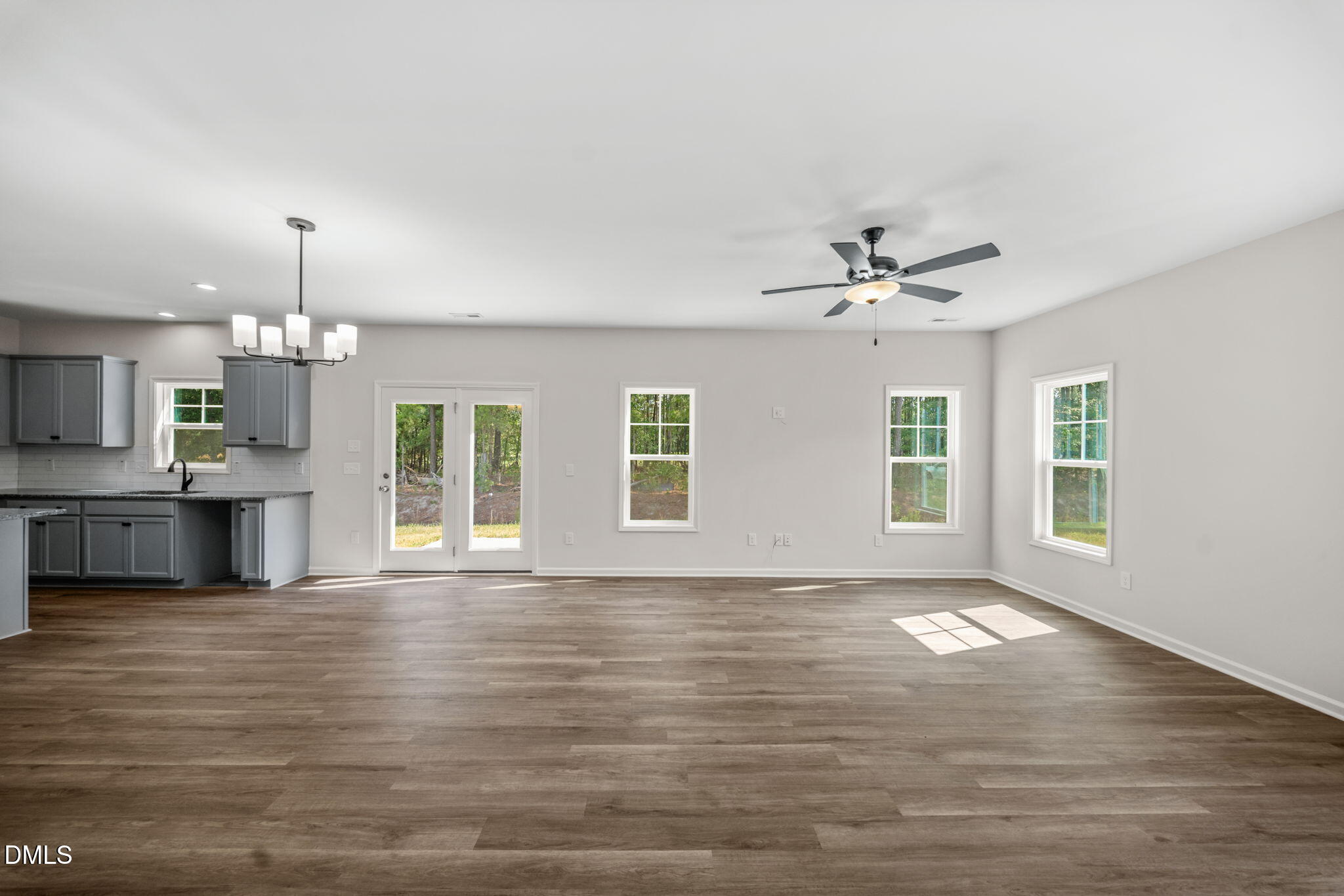 254 Traveller Way Property Photo 10