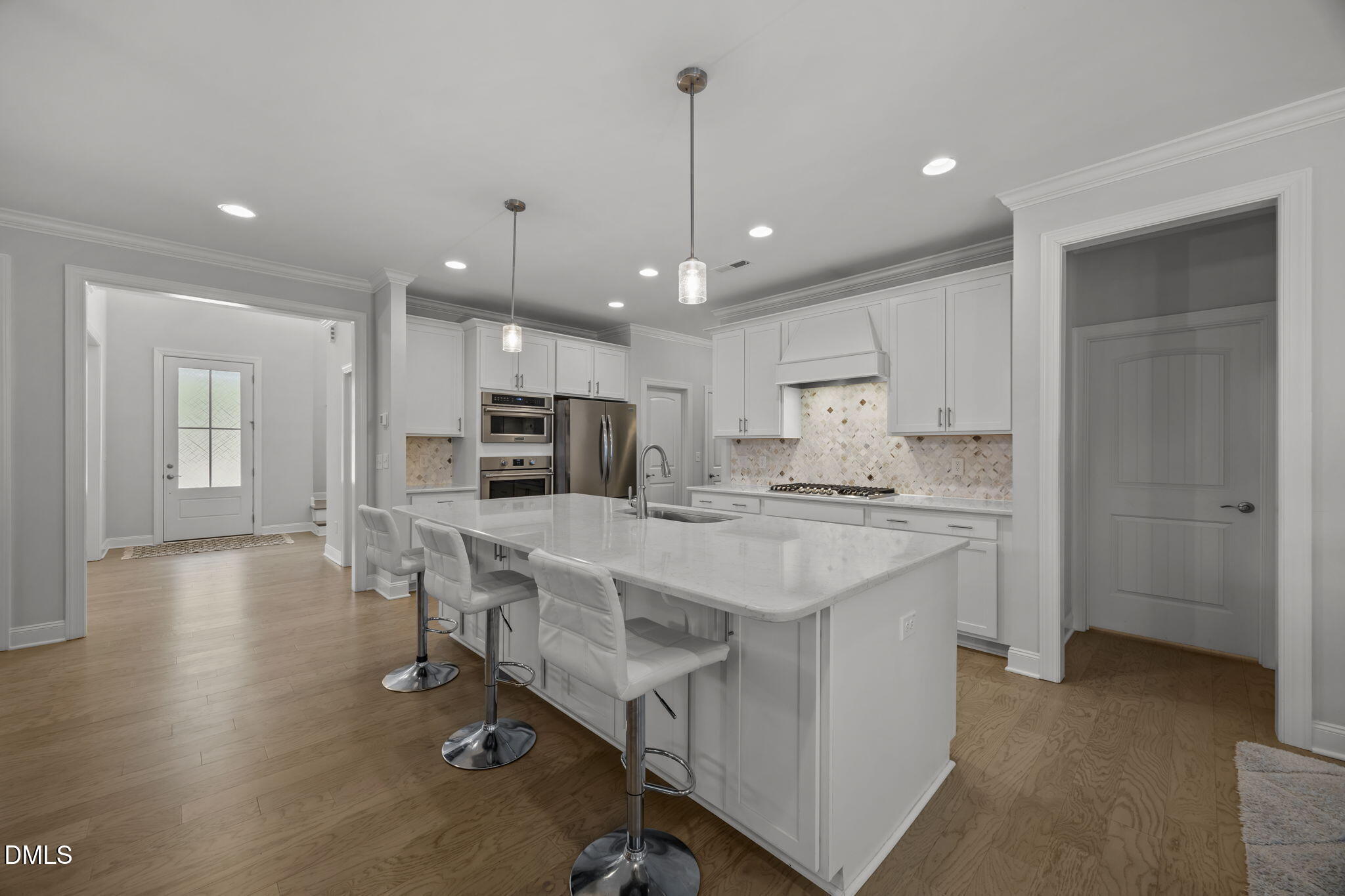 55 Bob White Property Photo 13