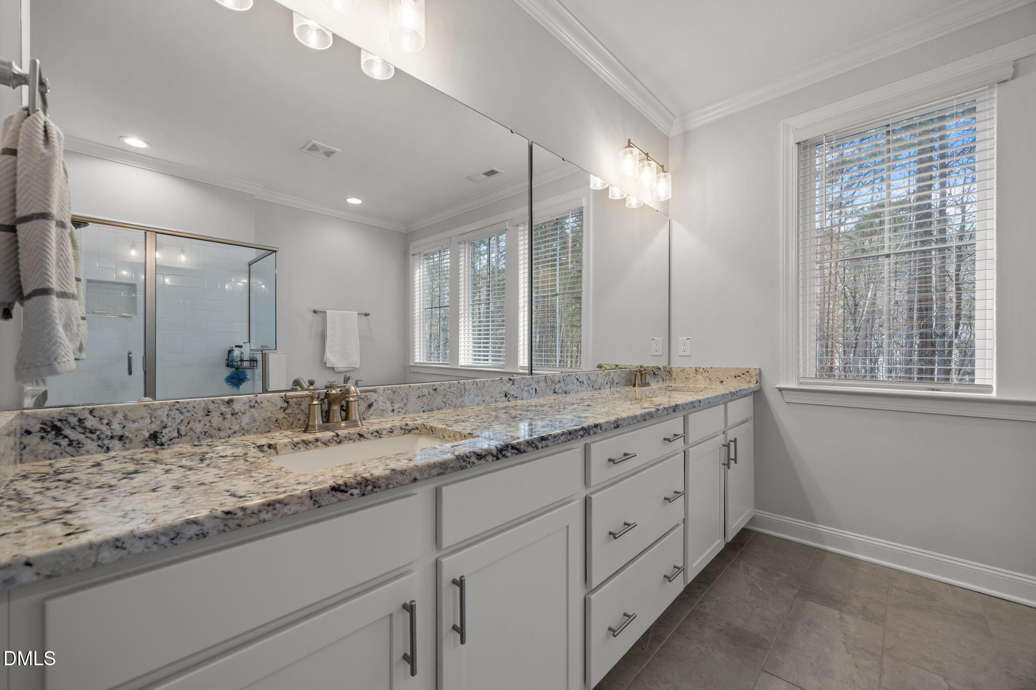 55 Bob White Property Photo 21