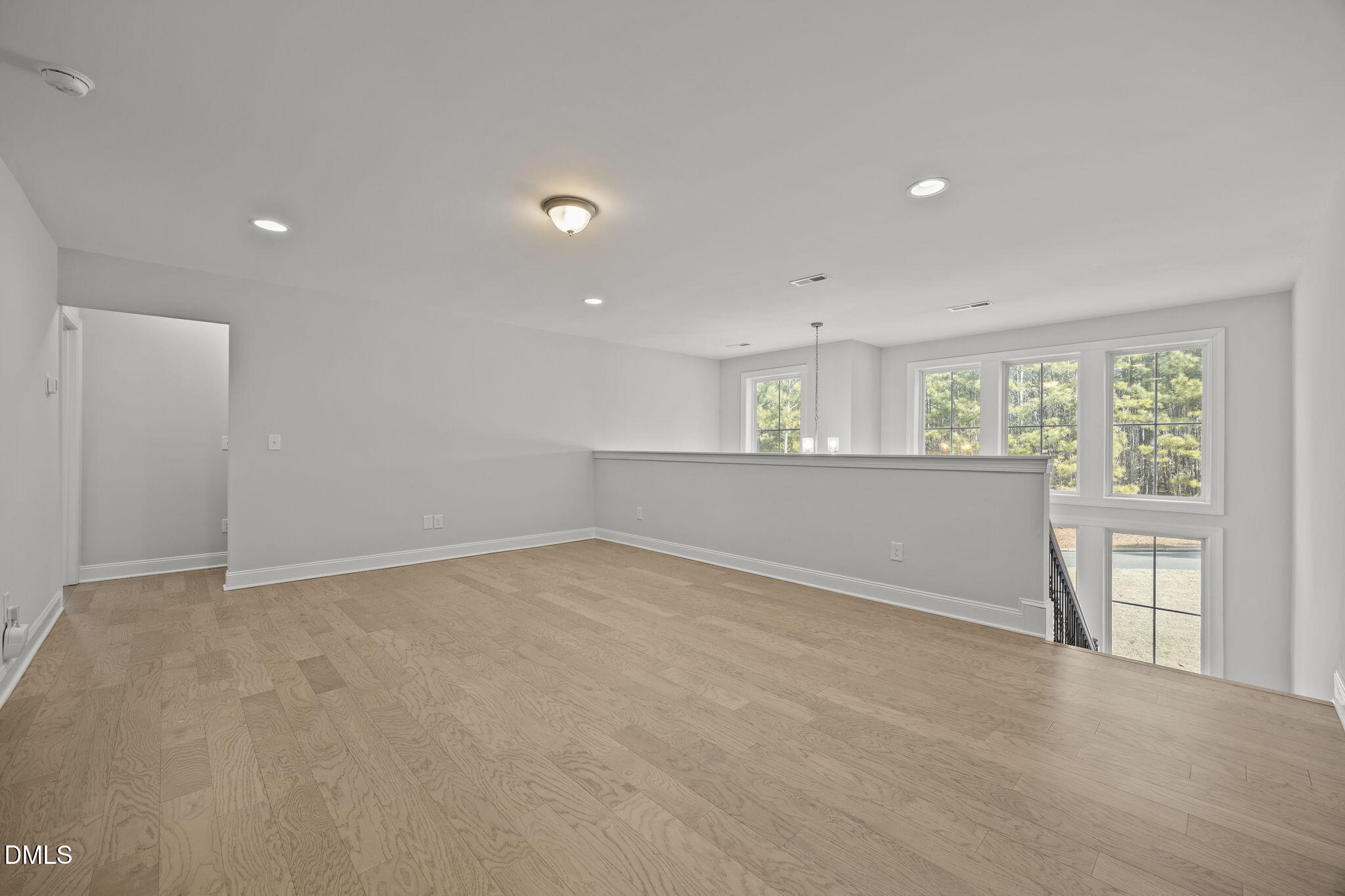 55 Bob White Property Photo 27