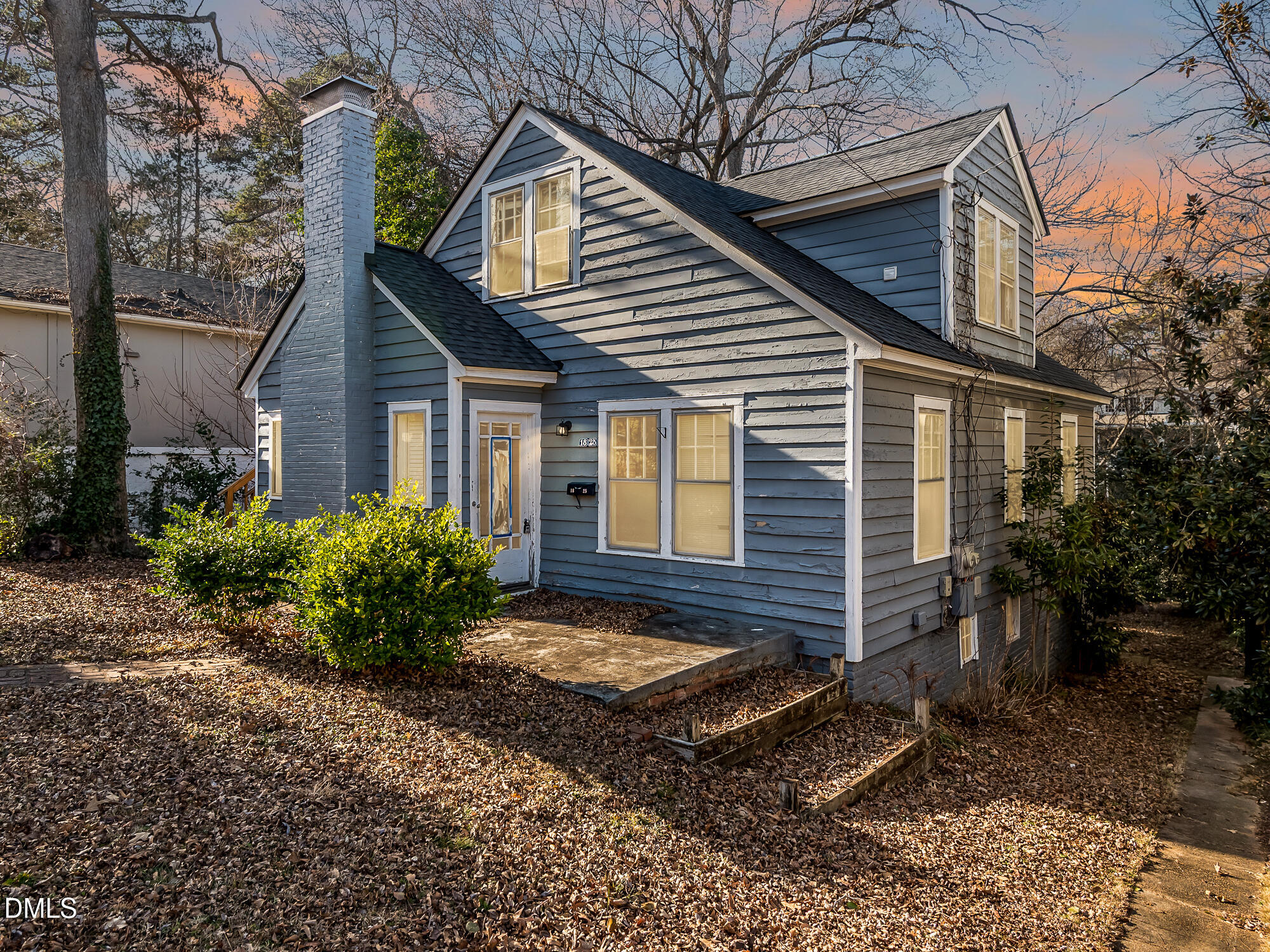1825 White Oak Road Property Photo 1