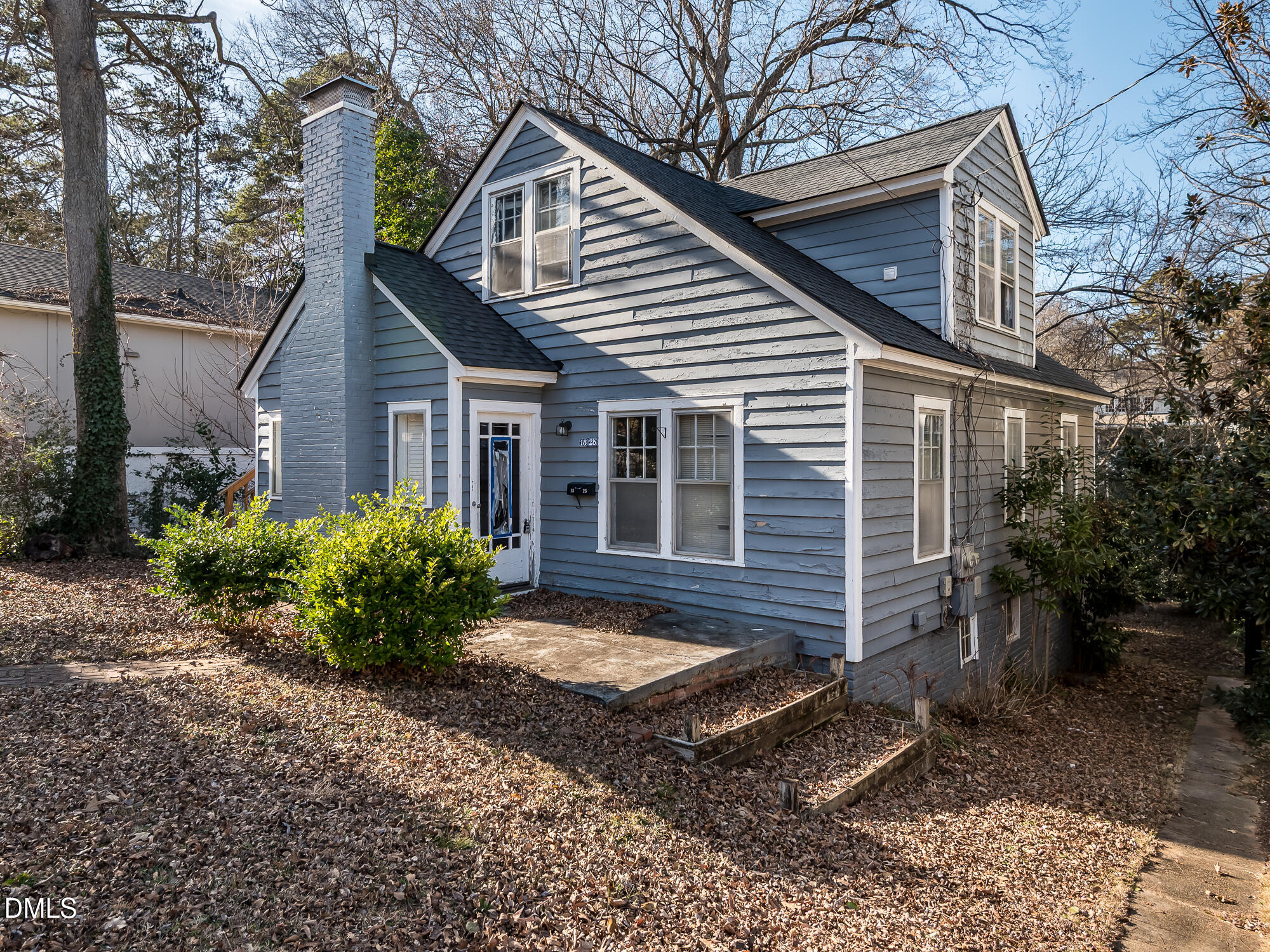 1825 White Oak Road Property Photo 3