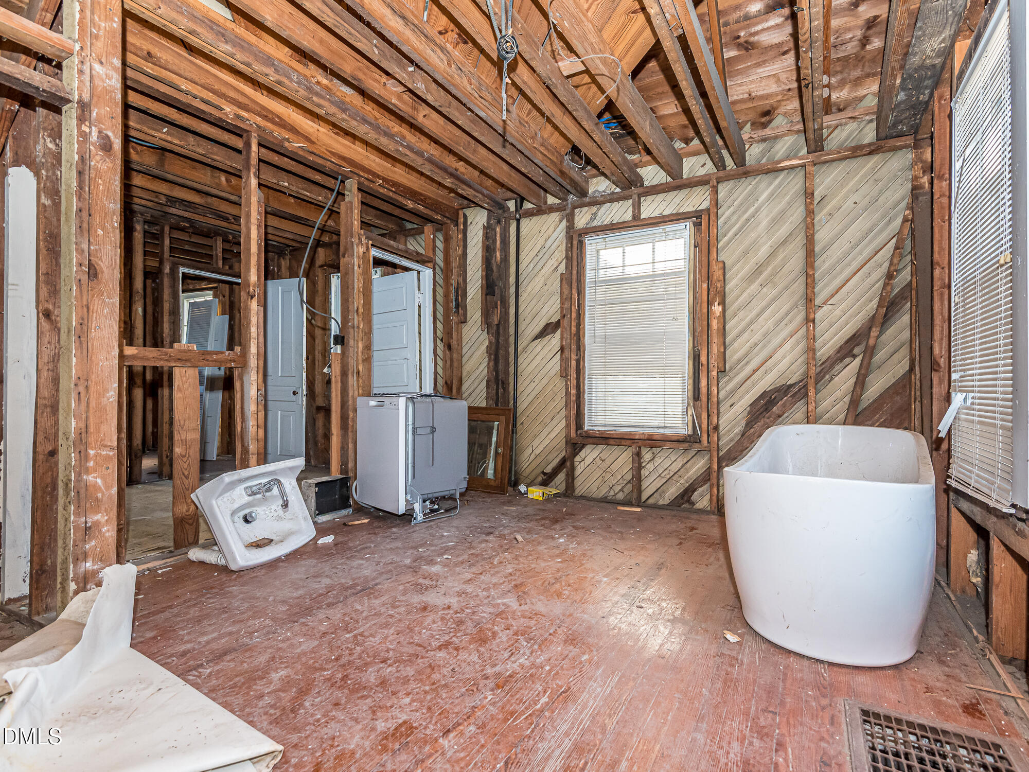 1825 White Oak Road Property Photo 25