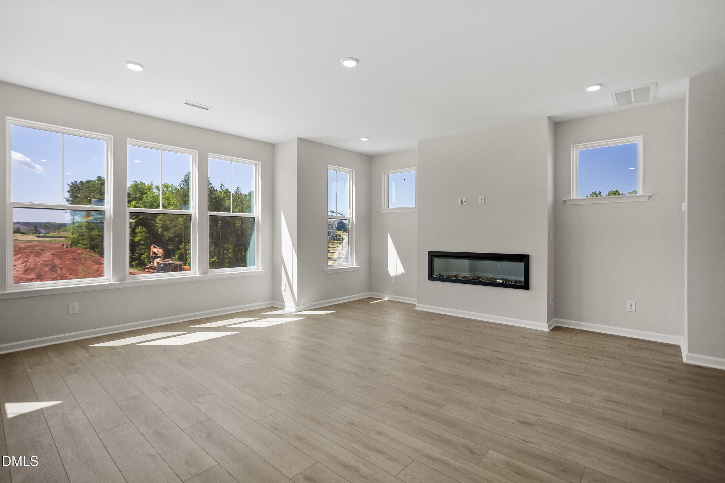 2122 Pink Peony Circle 153 Property Photo 4