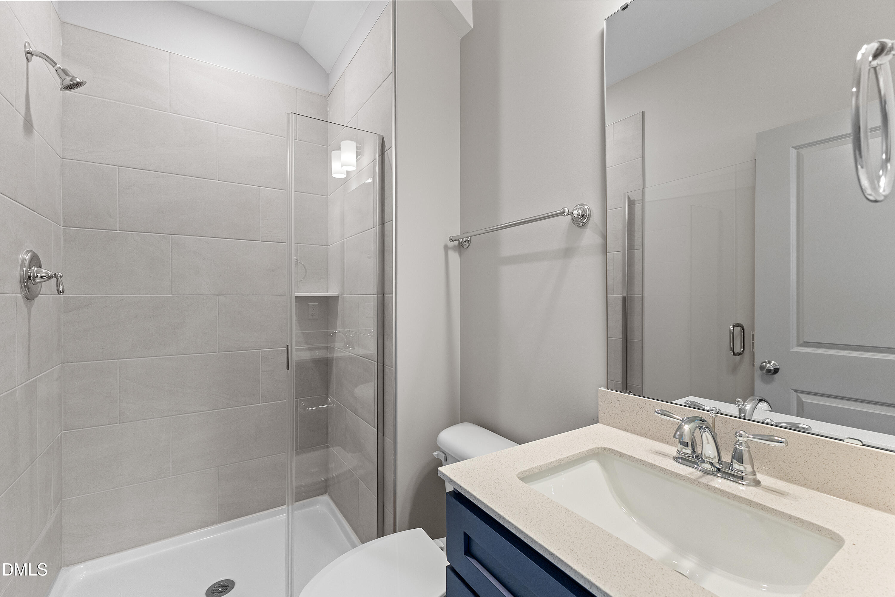 25 E Victoria Ridge Drive #15 Property Photo 5