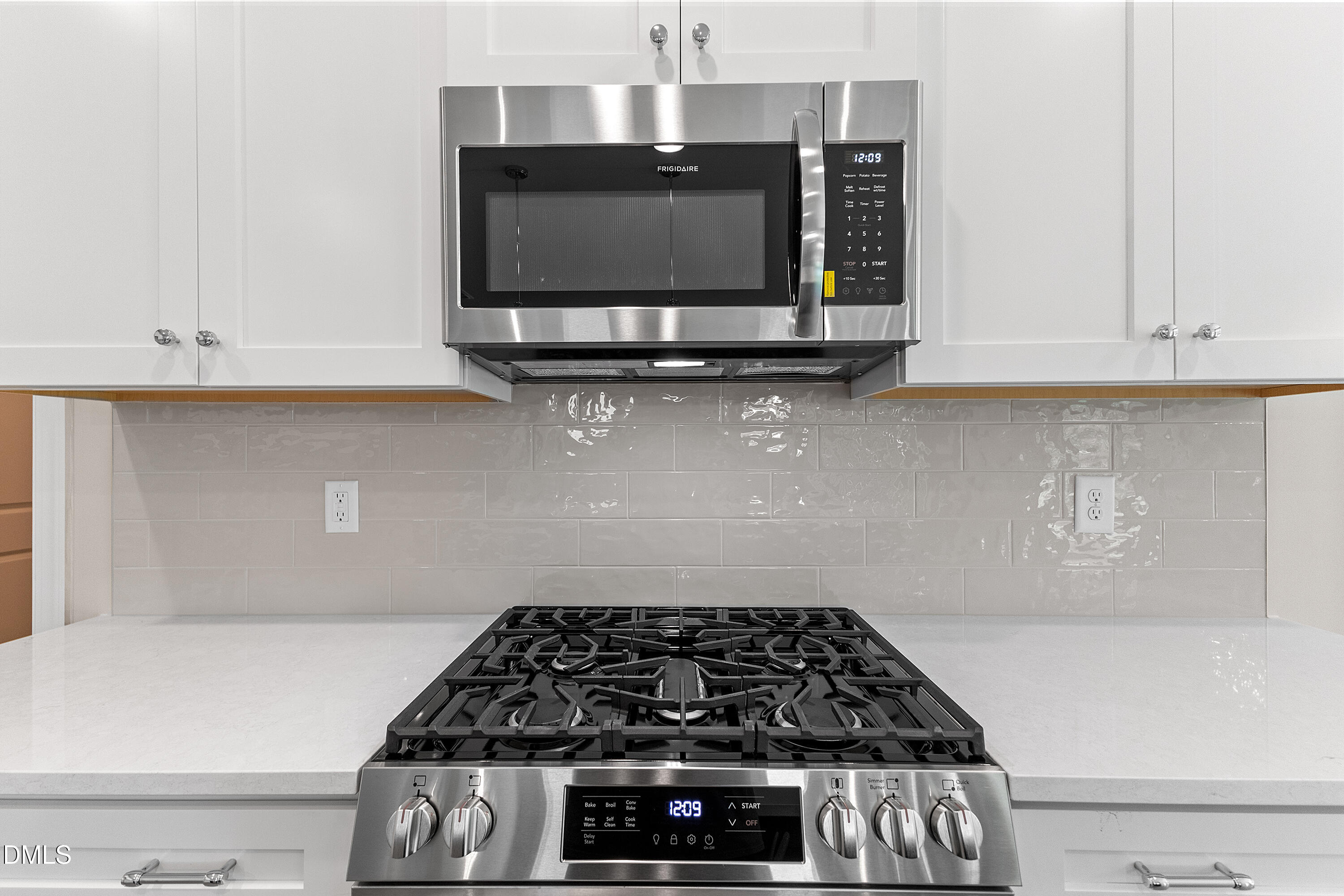 25 E Victoria Ridge Drive #15 Property Photo 10
