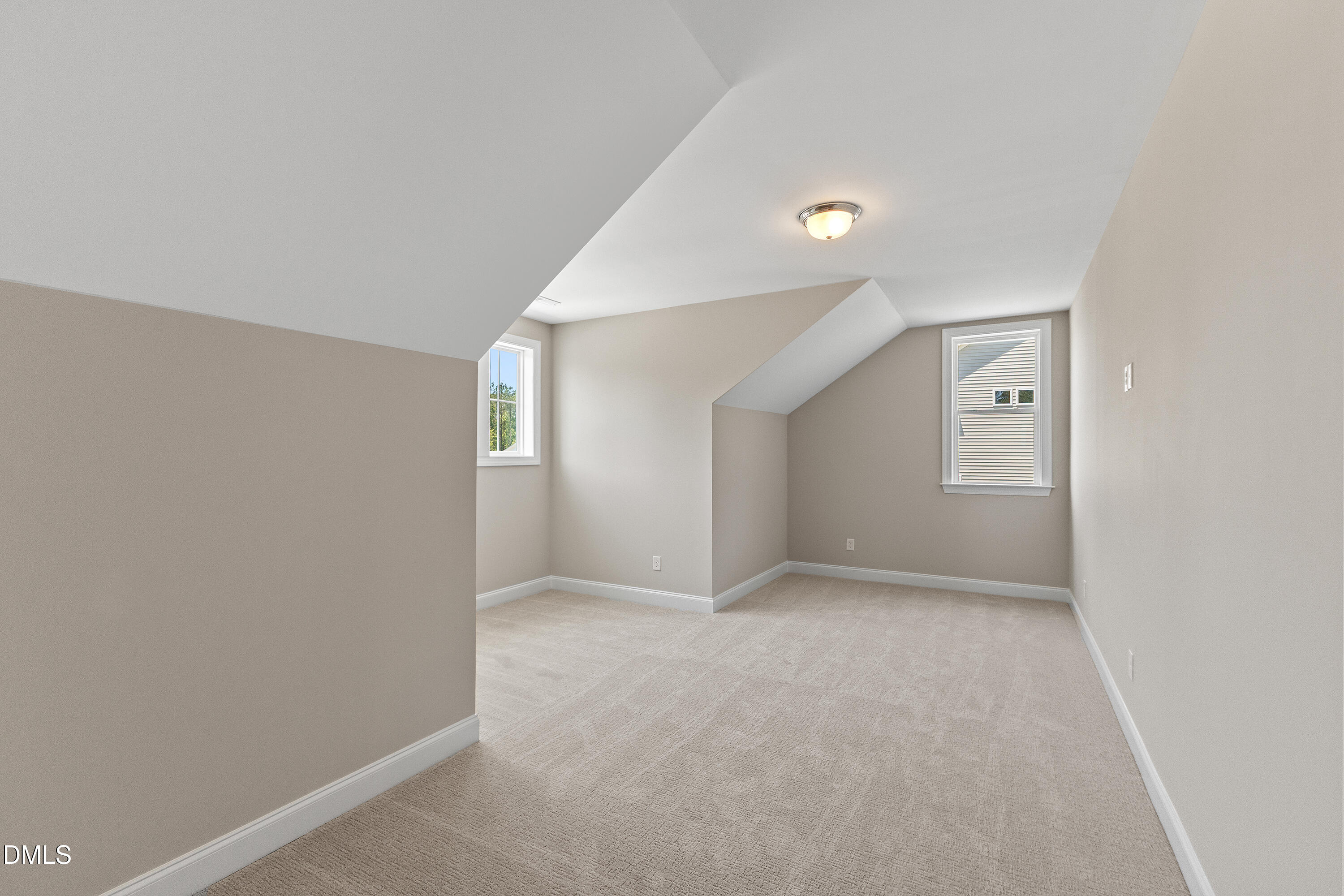 25 E Victoria Ridge Drive #15 Property Photo 24