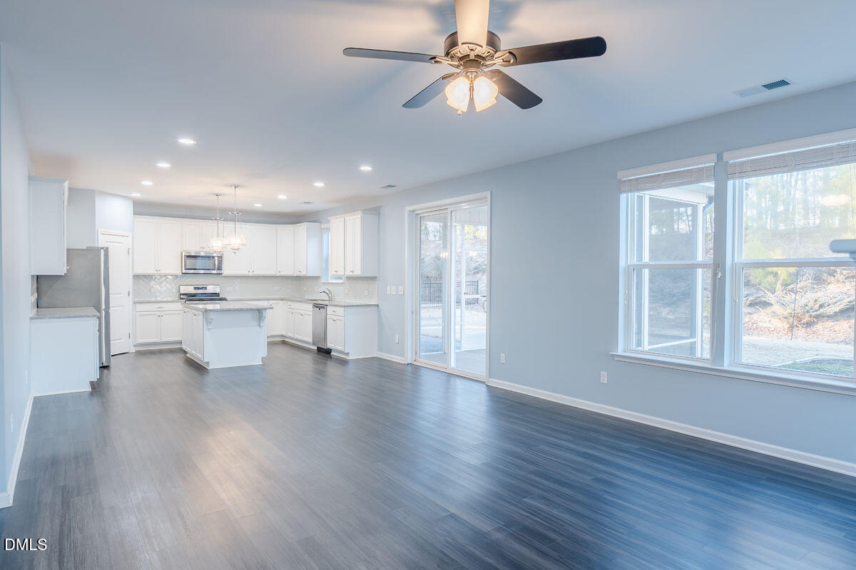 87 E Ravano Drive Property Photo 12