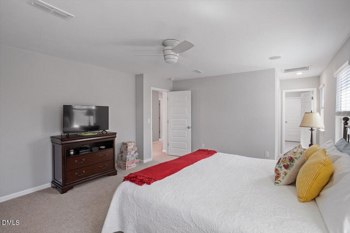 2040 Feather Rock Drive Property Photo 14