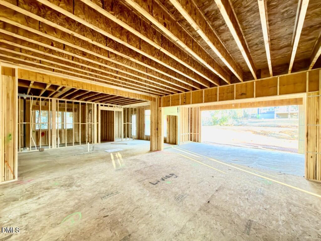 3448 Leonard Street Property Photo 12
