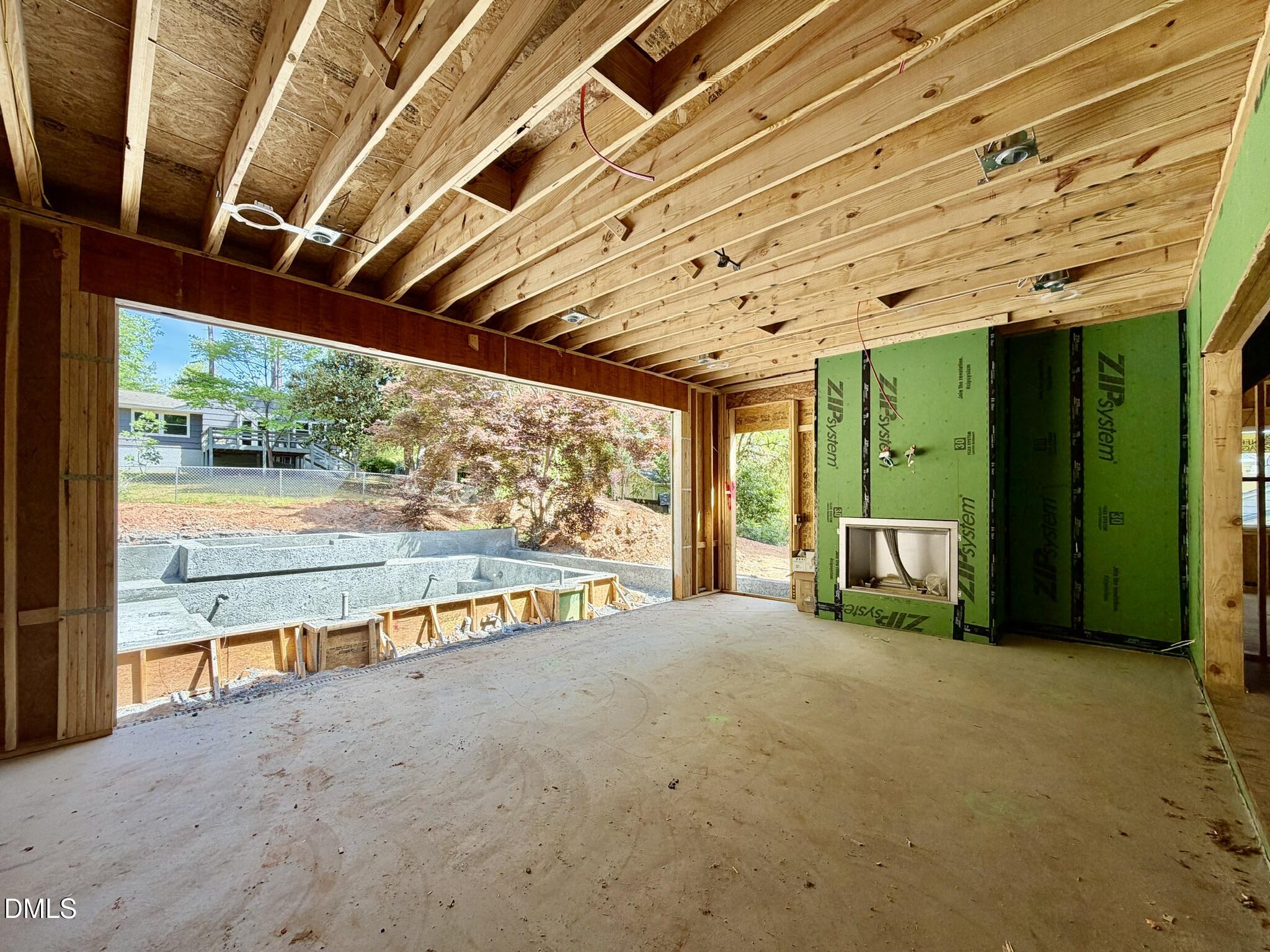 3448 Leonard Street Property Photo 20