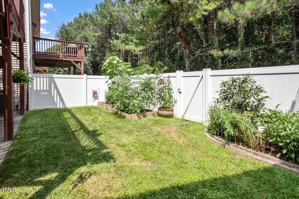 4742 Ludwell Branch Court Property Photo 39