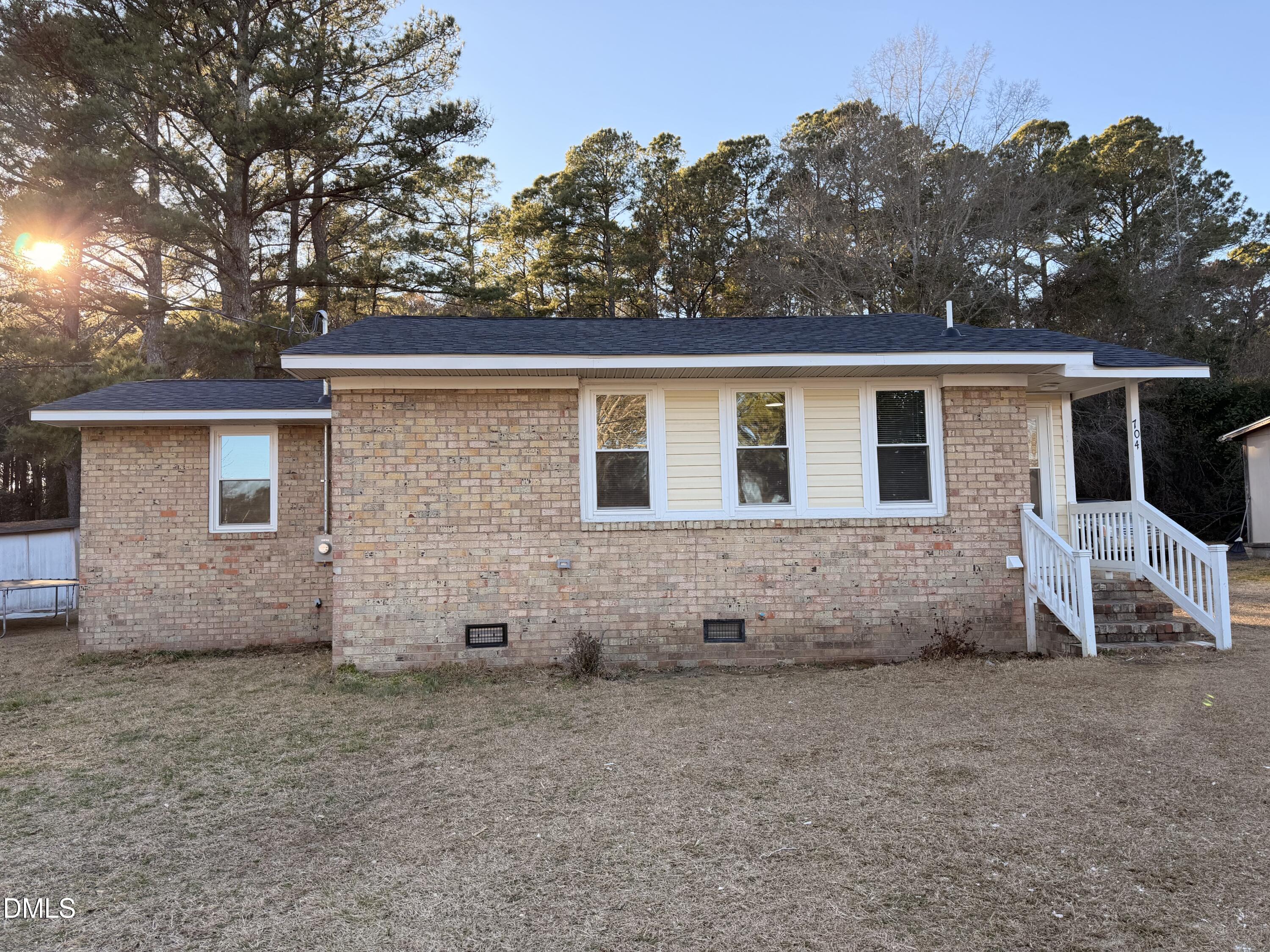 704 N 16th Street Property Photo 1
