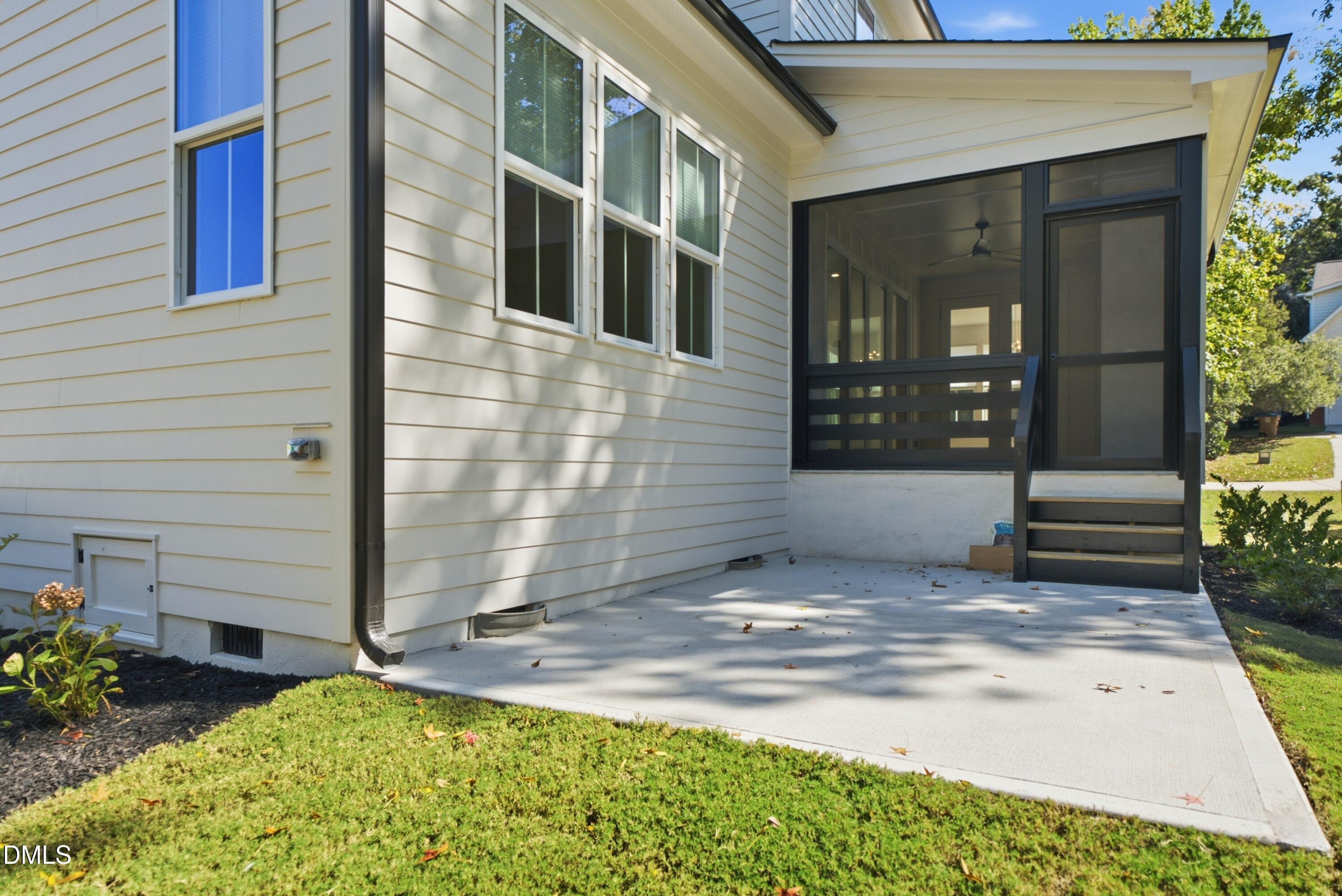 729 Bennett Ridge Court Property Photo 4