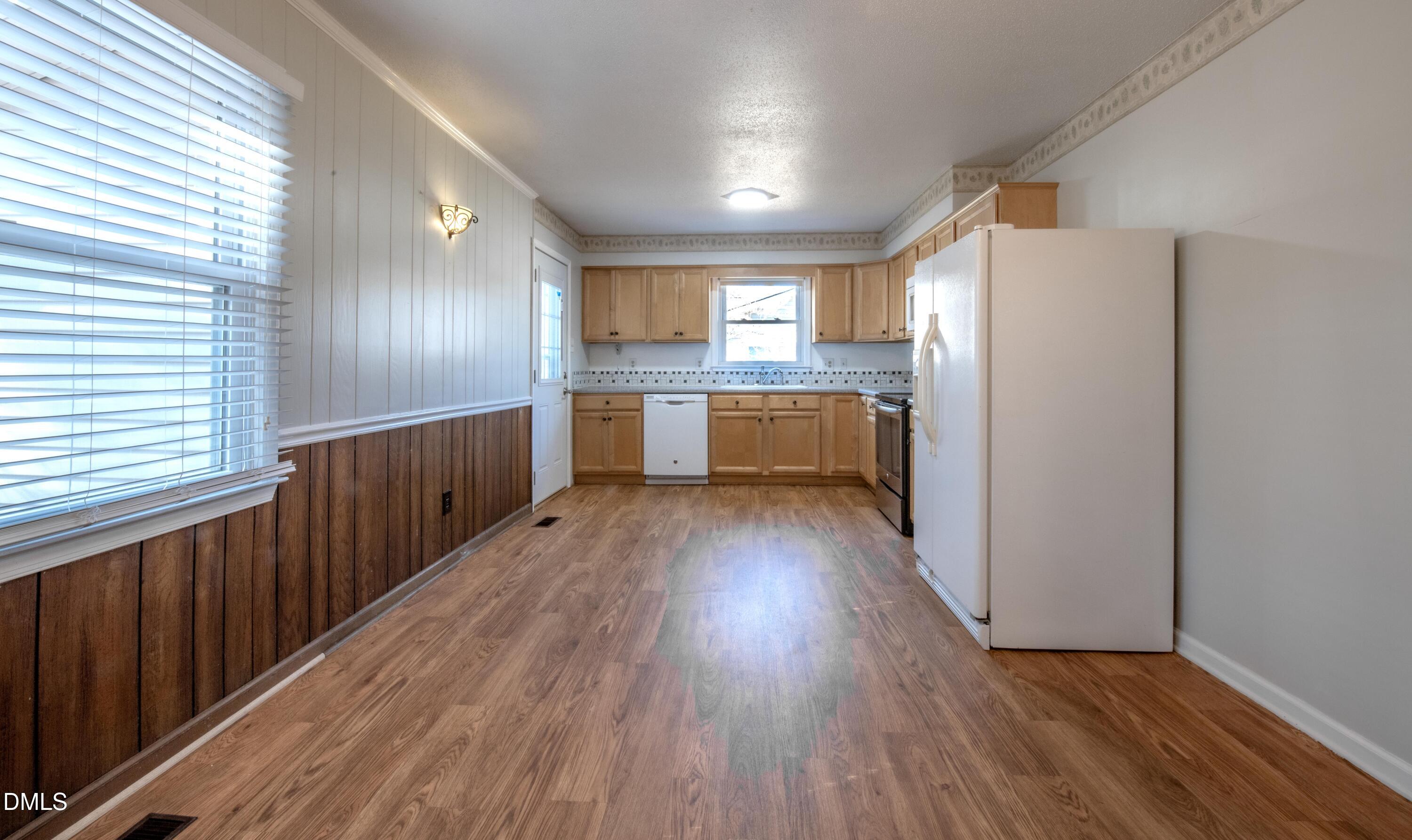 116 E Judd Street Property Photo 7