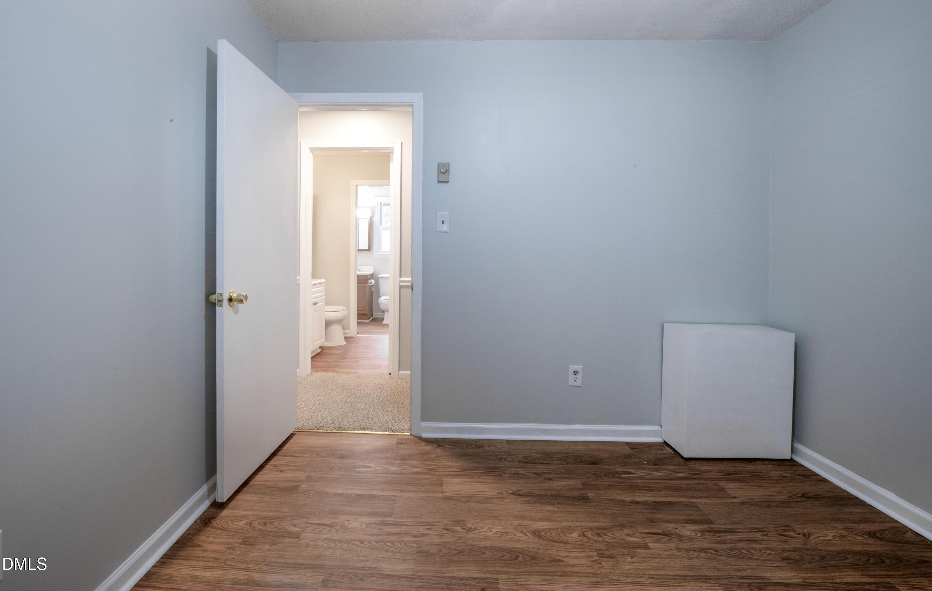 116 E Judd Street Property Photo 18