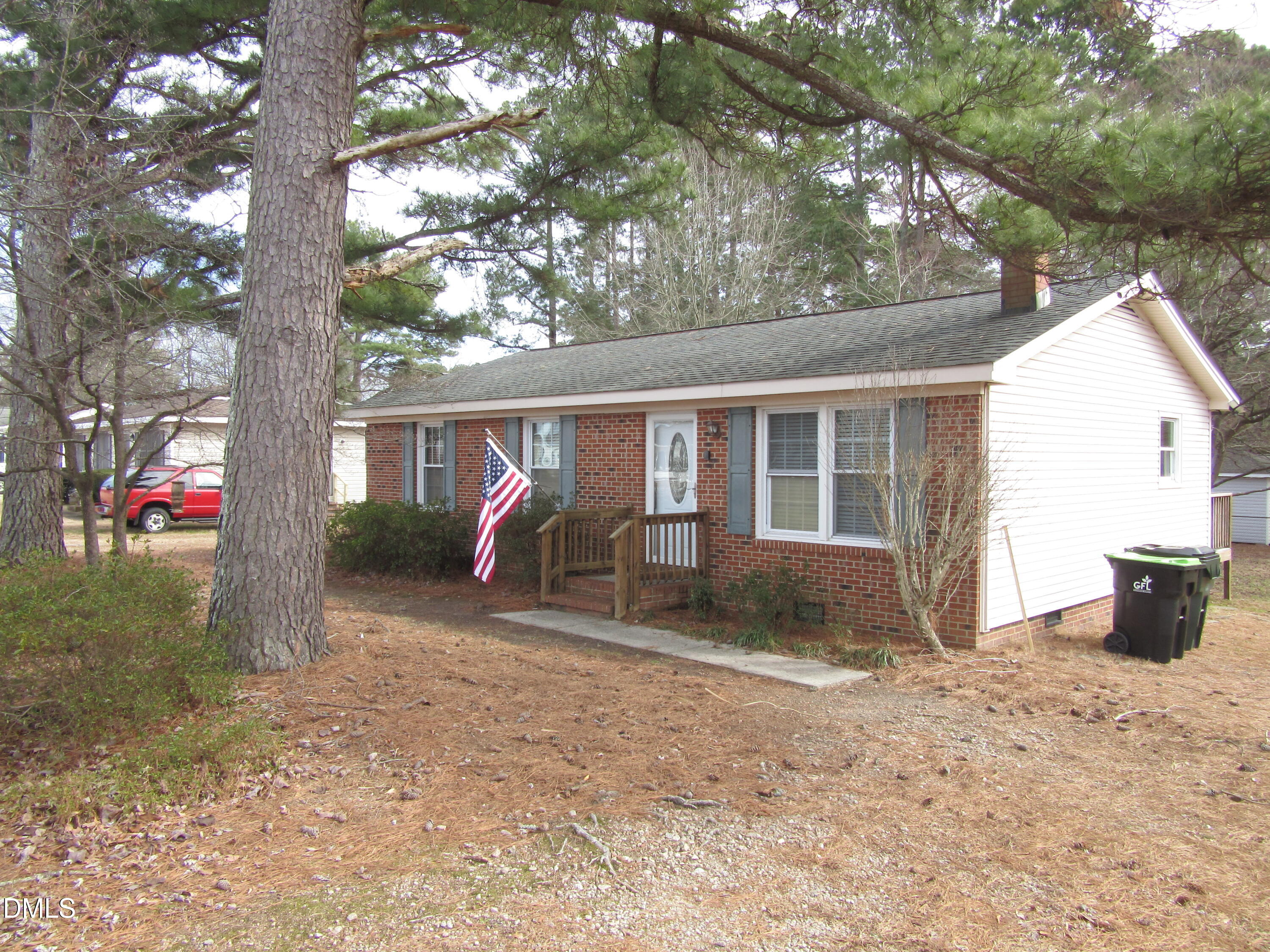 116 E Judd Street Property Photo 21