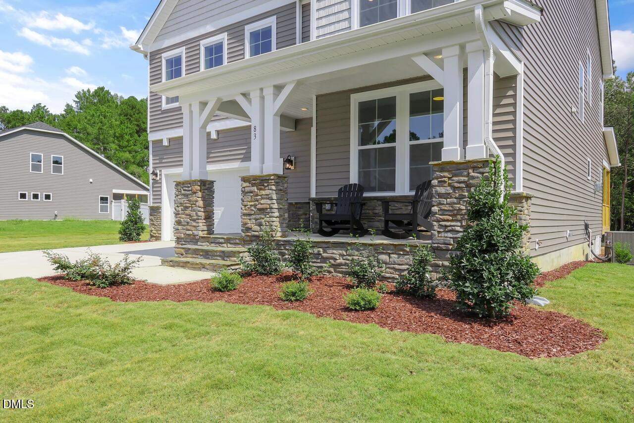 83 Bluestone Drive Property Photo 4