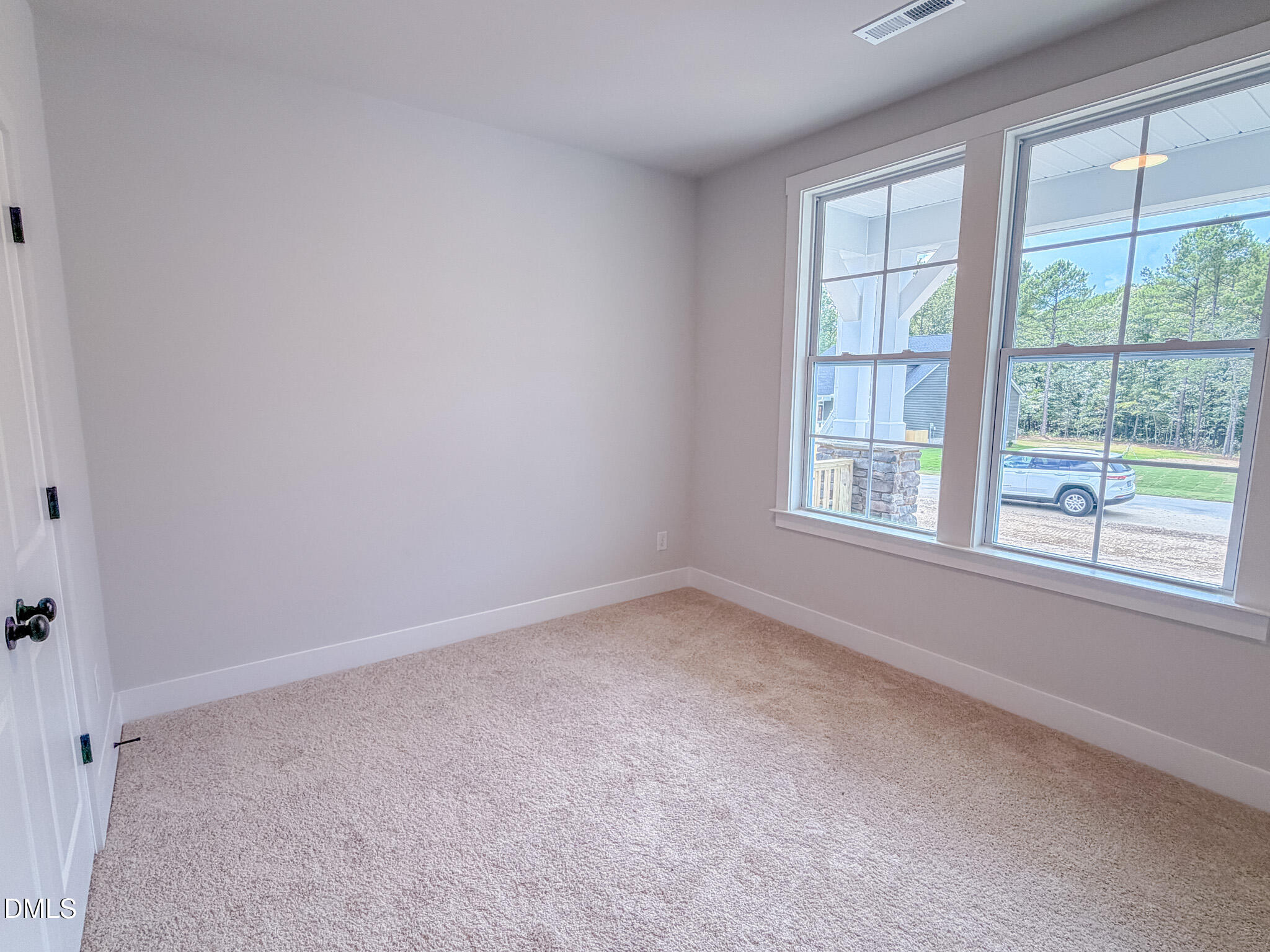 83 Bluestone Drive Property Photo 5