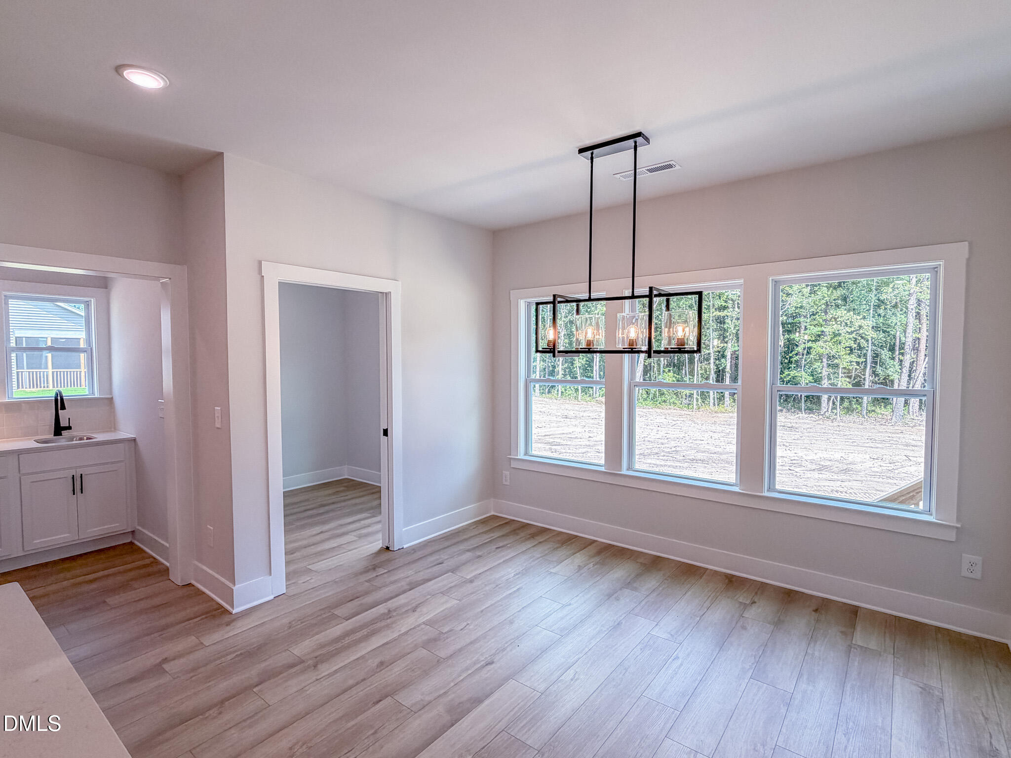 83 Bluestone Drive Property Photo 11