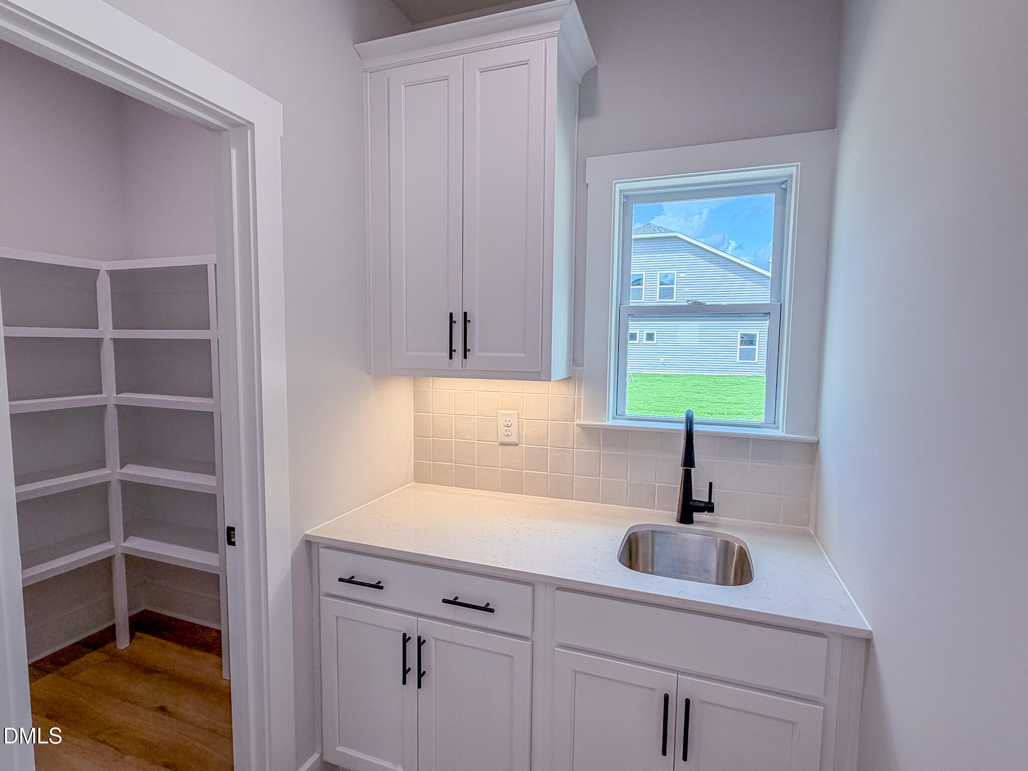 83 Bluestone Drive Property Photo 14
