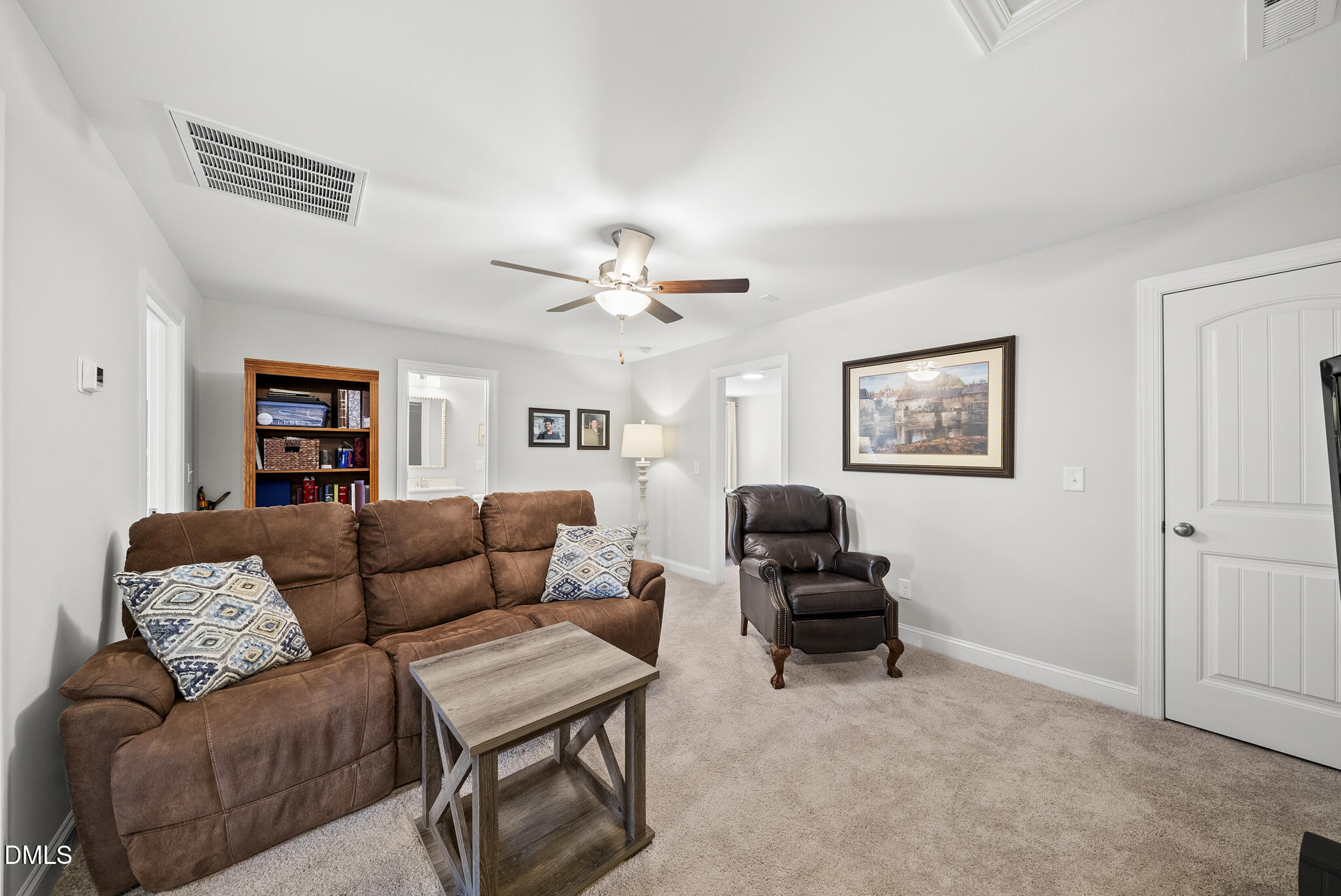 125 Vast View Way Property Photo 36