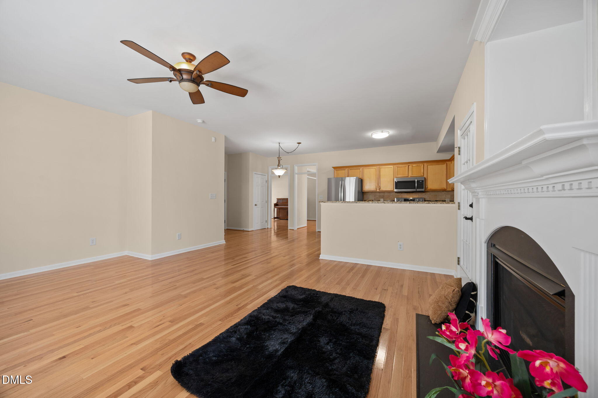 5210 Groveside Court Property Photo 12