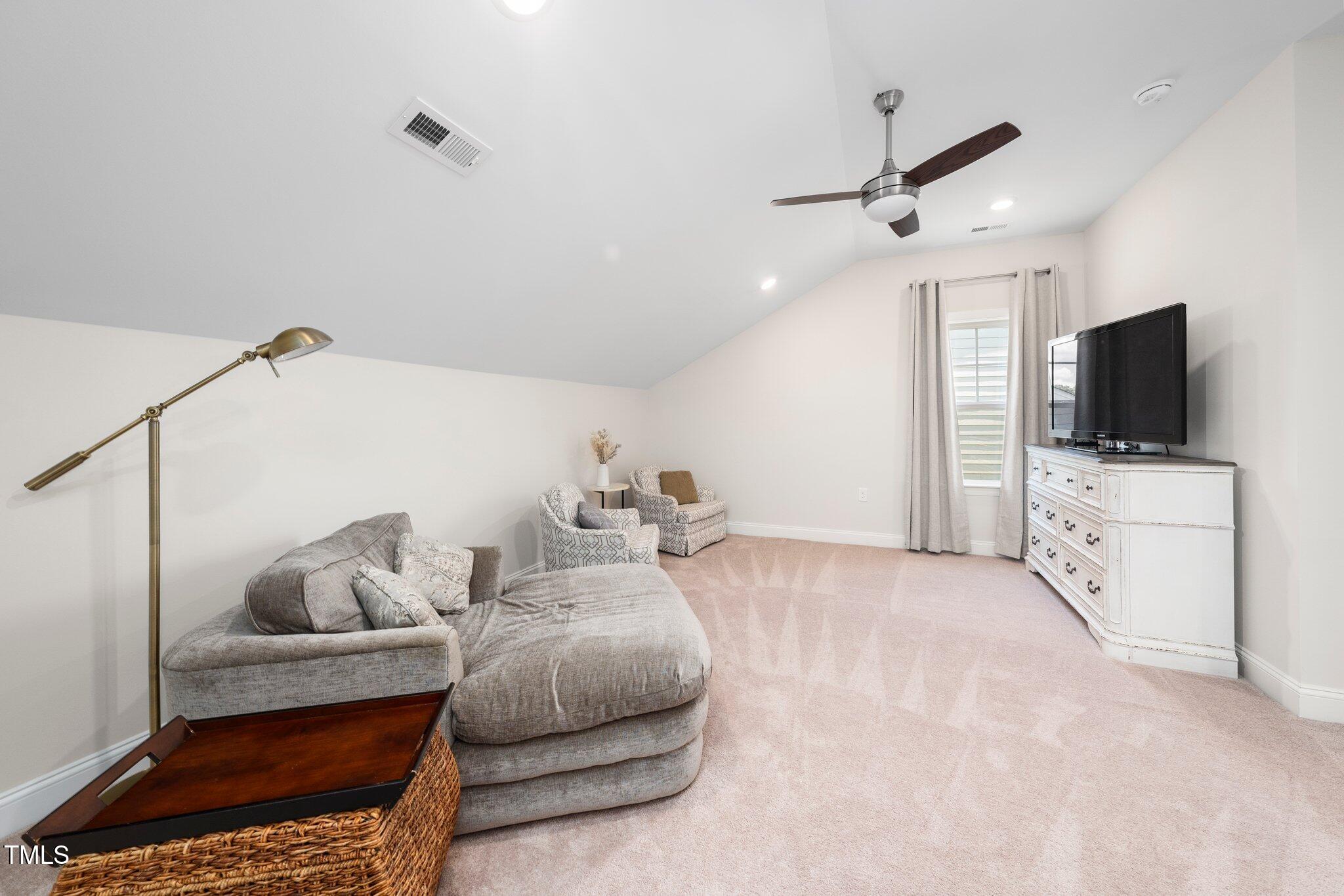 1247 White Flint Circle Property Photo 23