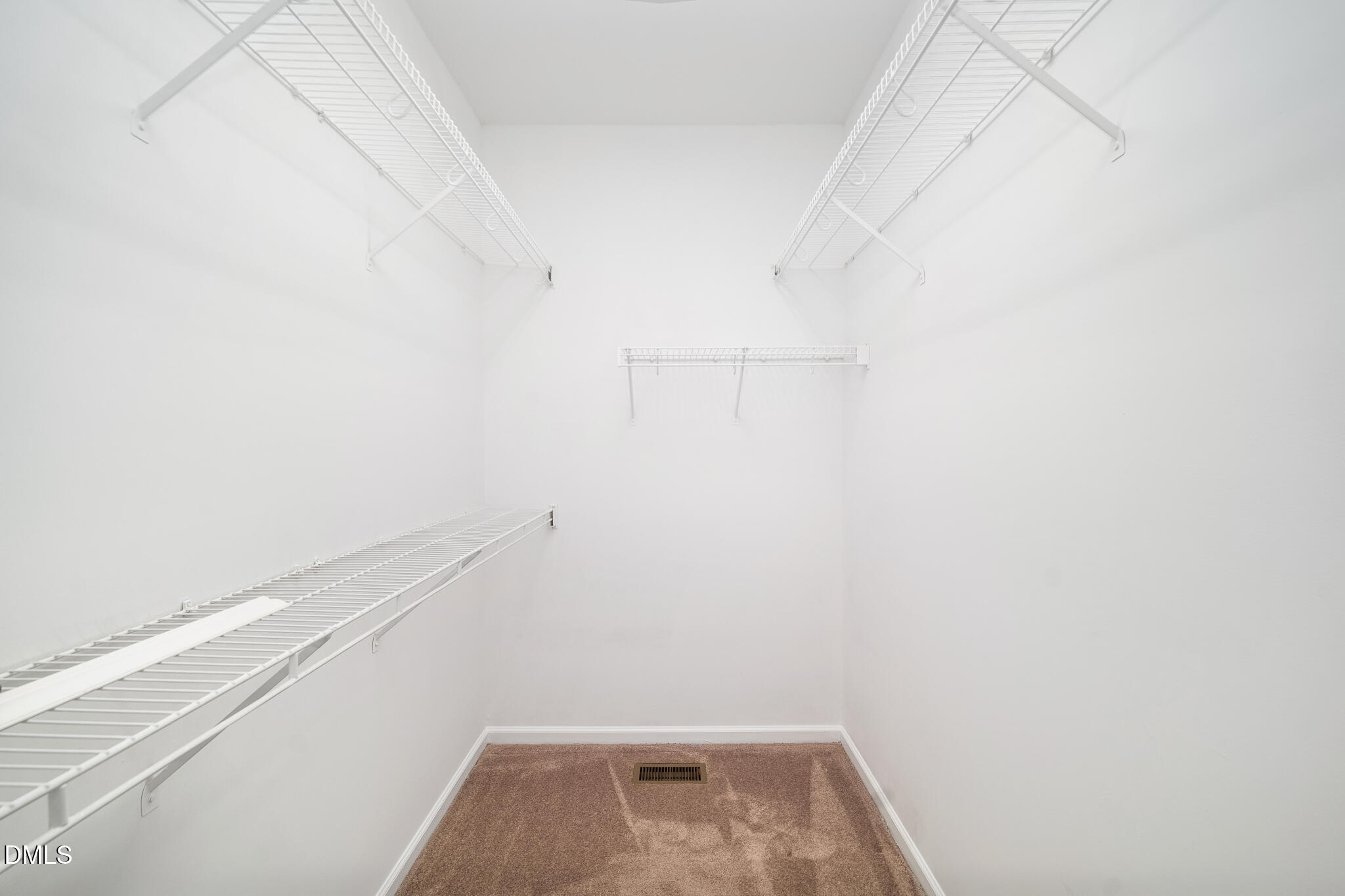 416 Center Pointe Drive Property Photo 20