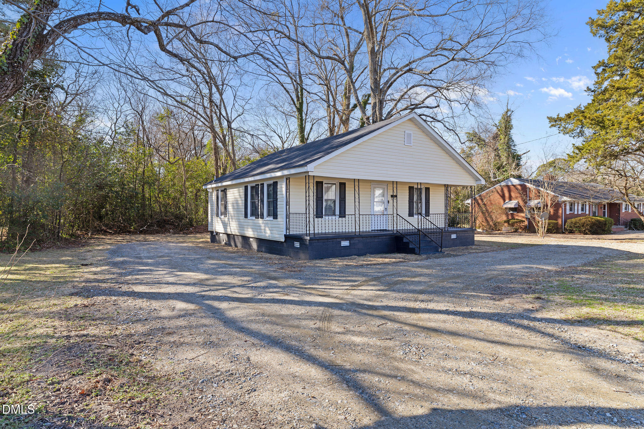 804 E Pine Street Property Photo 2