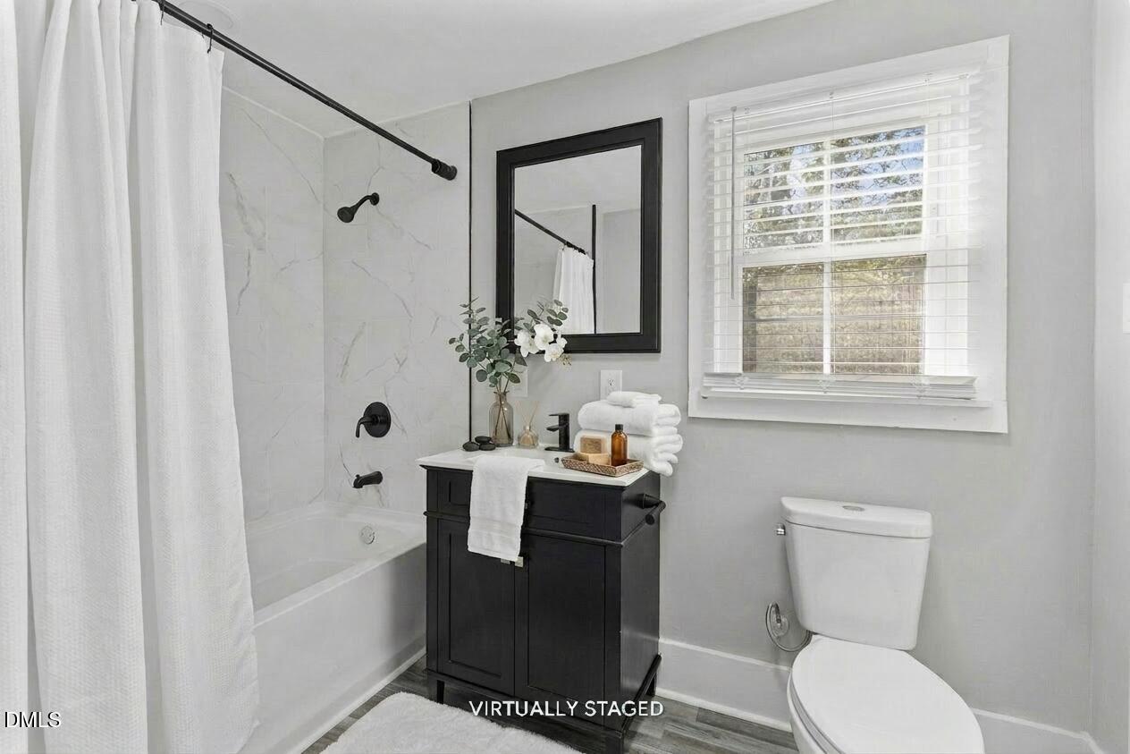 804 E Pine Street Property Photo 17