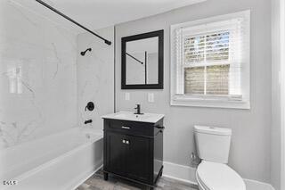 804 E Pine Street Property Photo 18