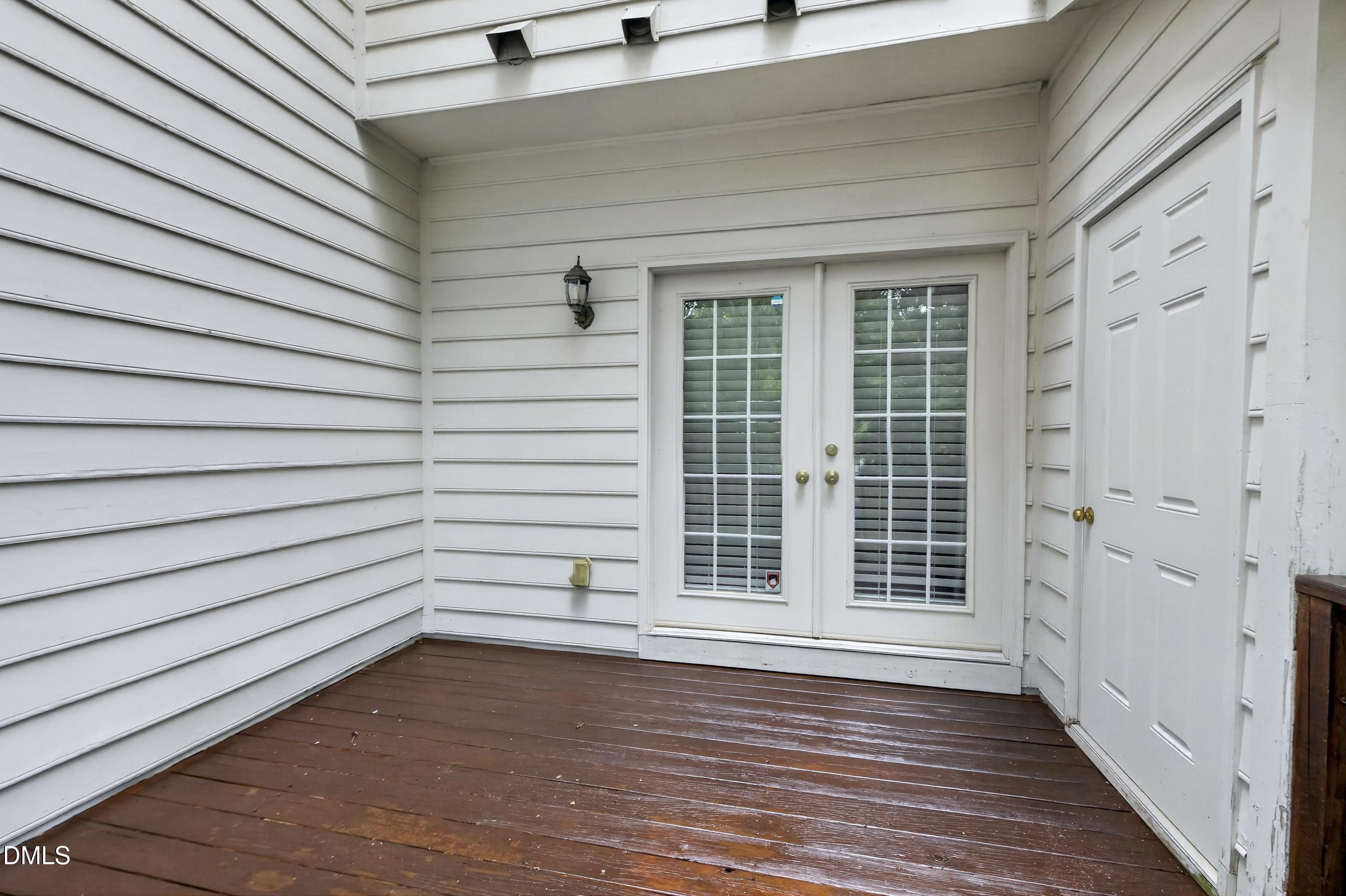 1404 Governors Court Property Photo 40