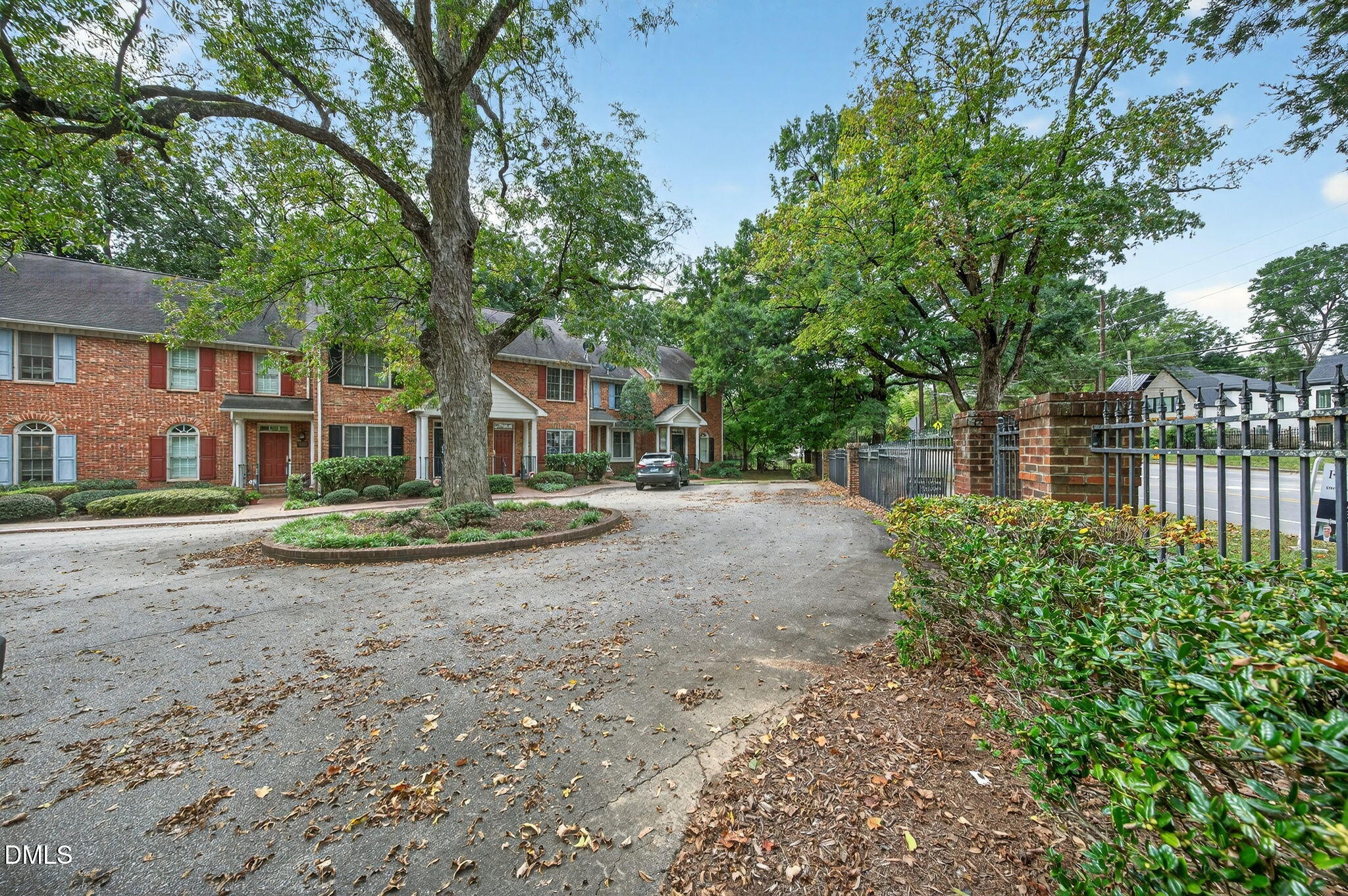 1404 Governors Court Property Photo 42
