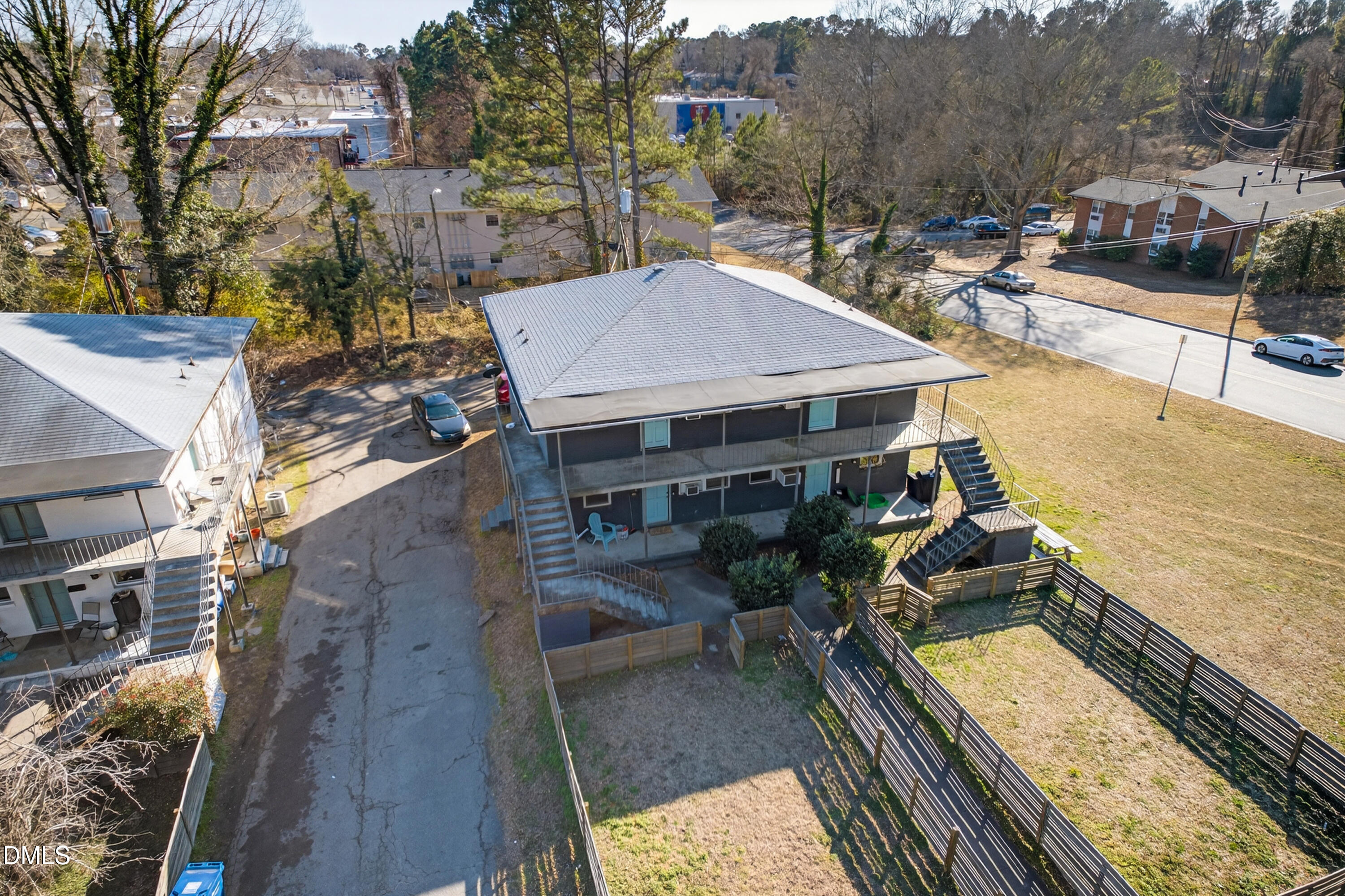 1919 Morehead Avenue Property Photo 3