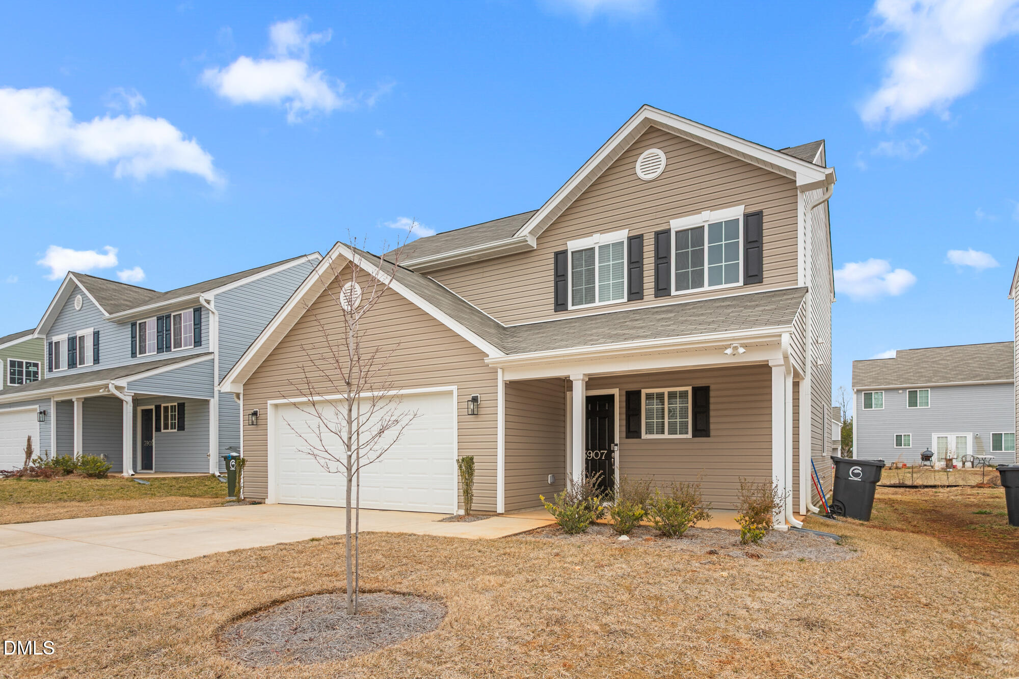 3907 Arcola Way Property Photo 1