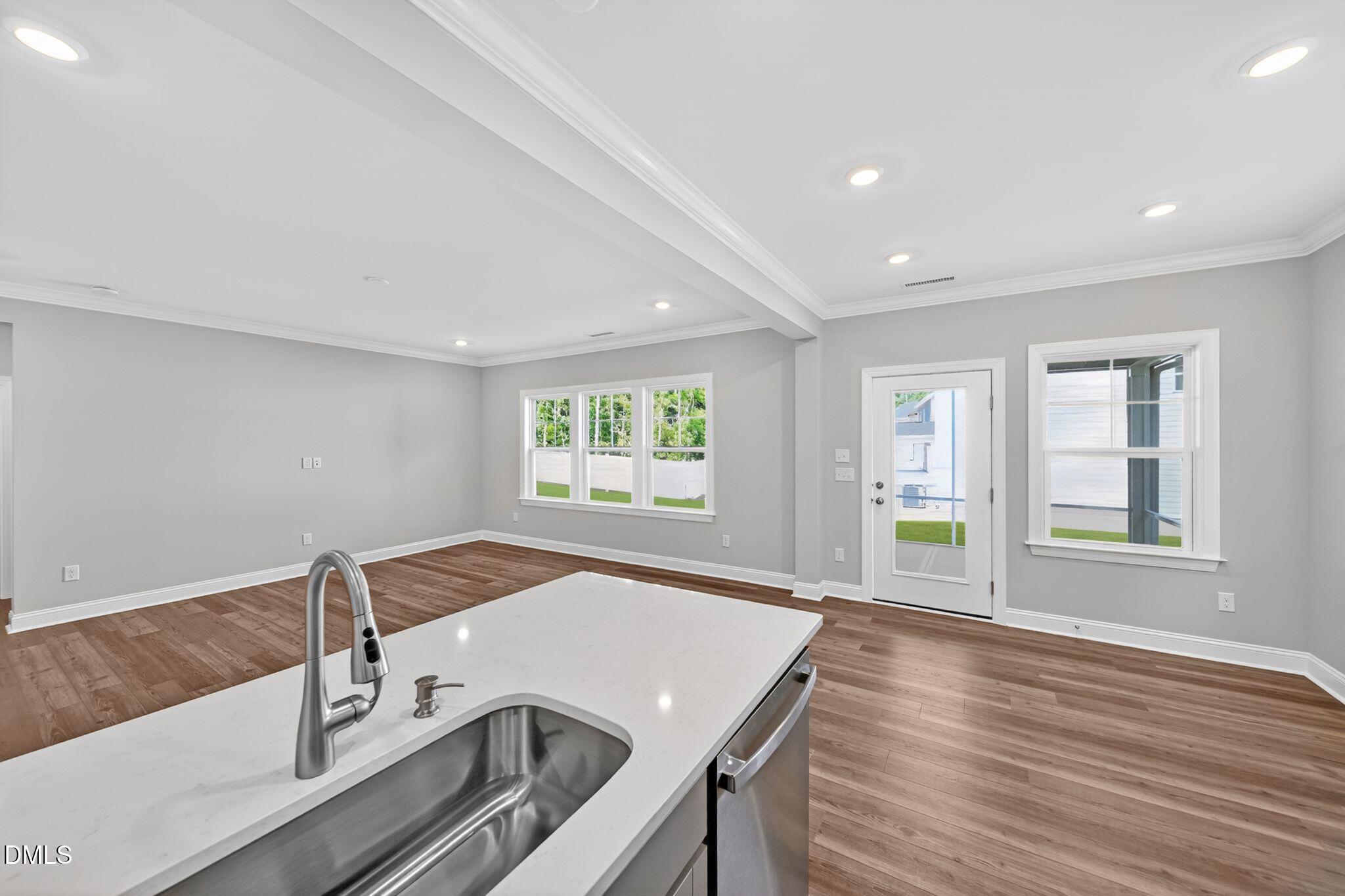 304 Seagrass Circle Property Photo 10