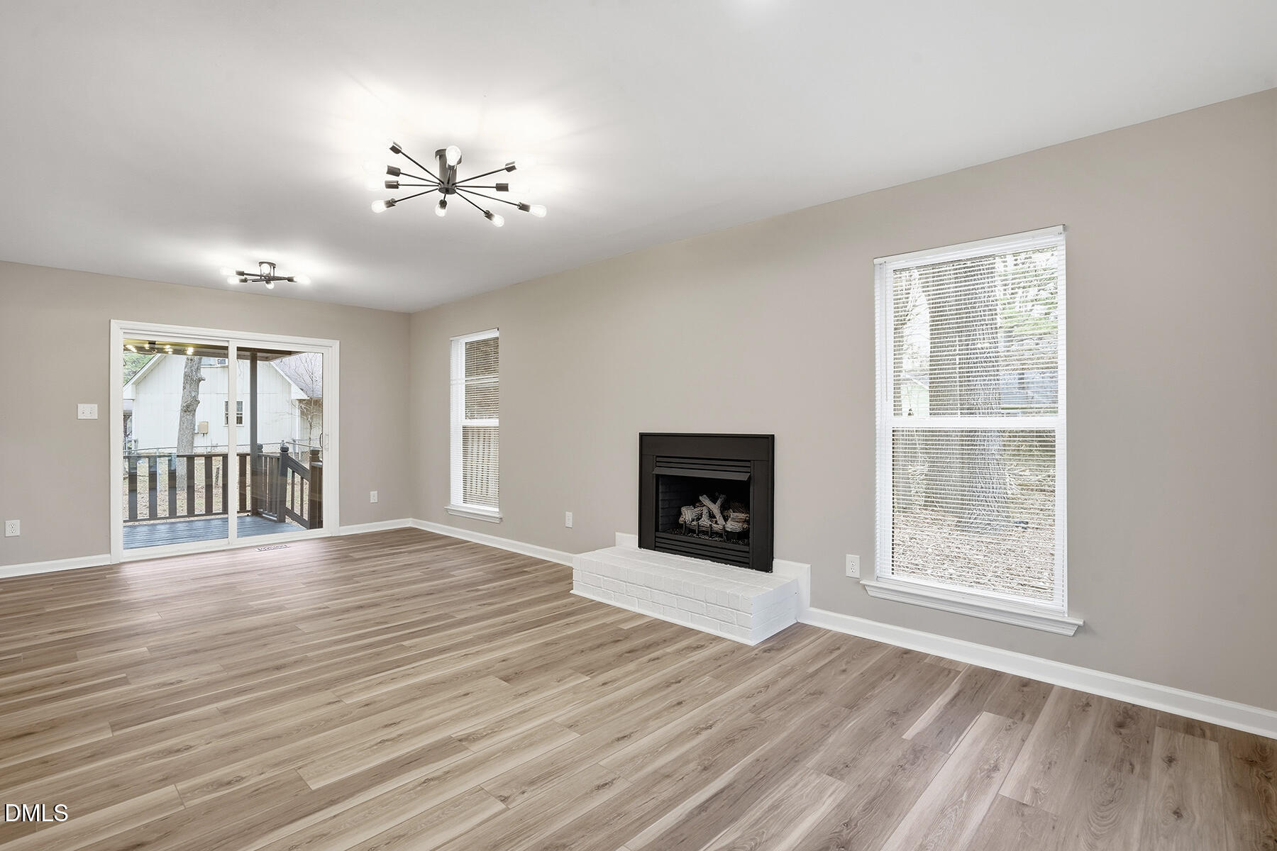 812 Chalk Level Road Property Photo 3