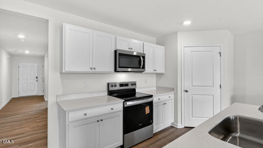 104 Ross Drive Property Photo 8