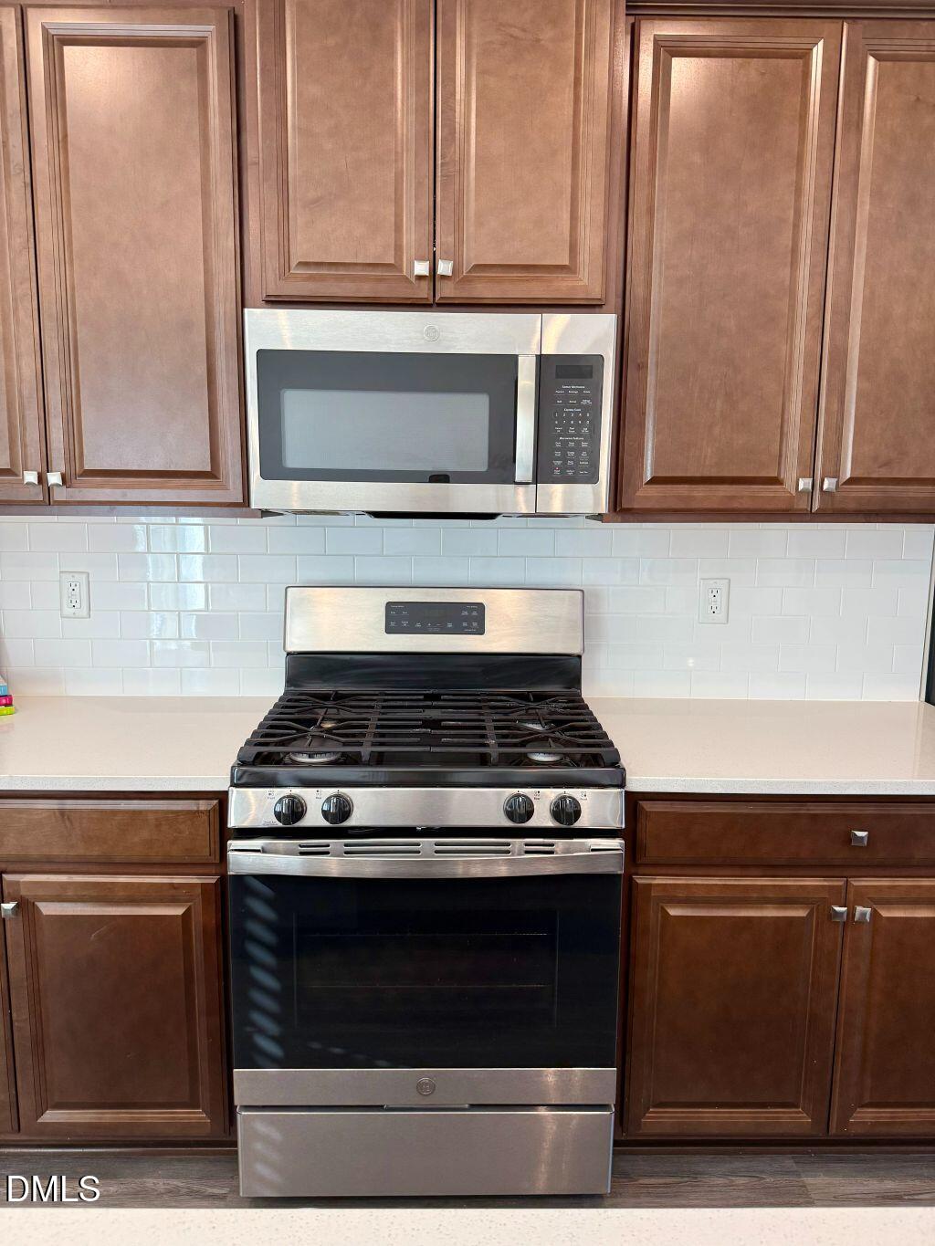 1406 Excelsior Grand Avenue Property Photo 9