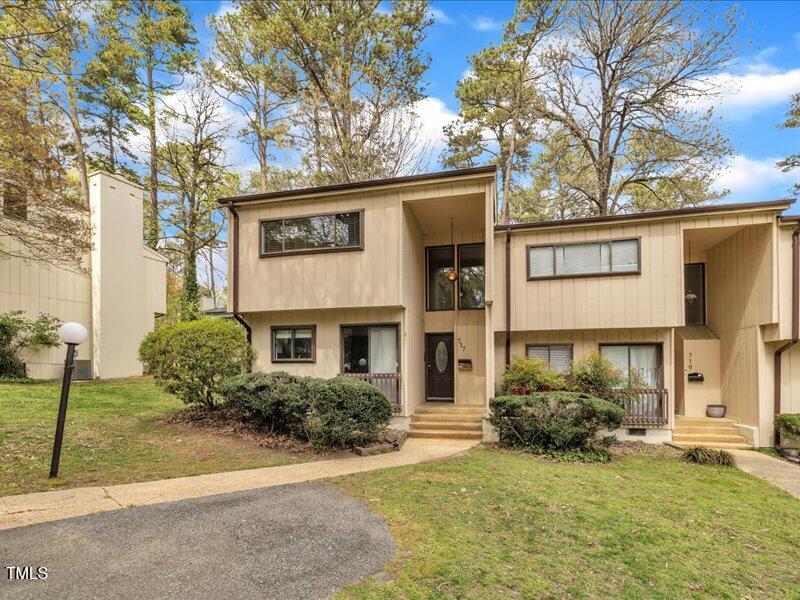 717 E Millbrook Road Property Photo 1