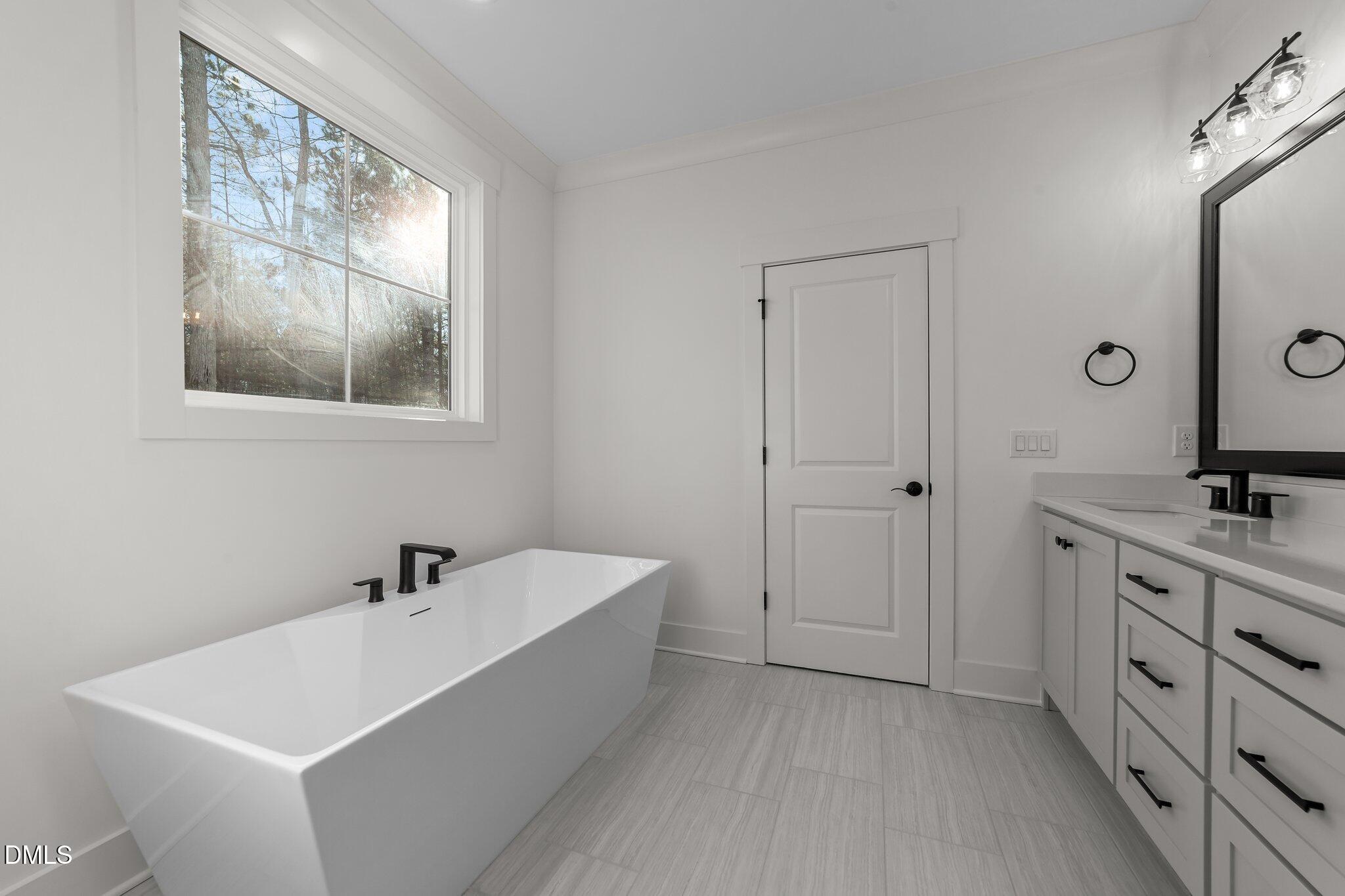 305 Slocum Drive Property Photo 15