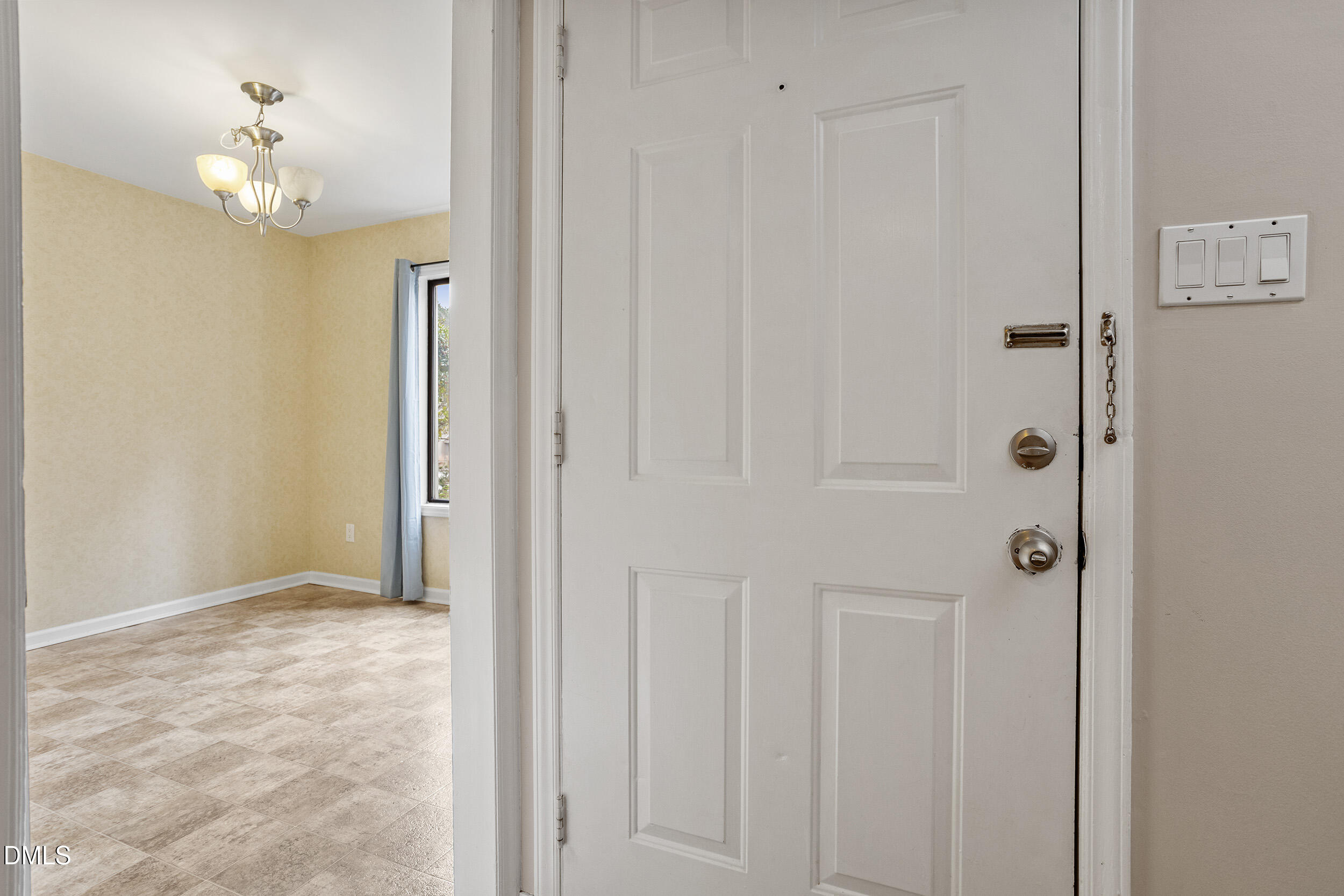 4101 Five Oaks Drive Unit 38 Property Photo 12