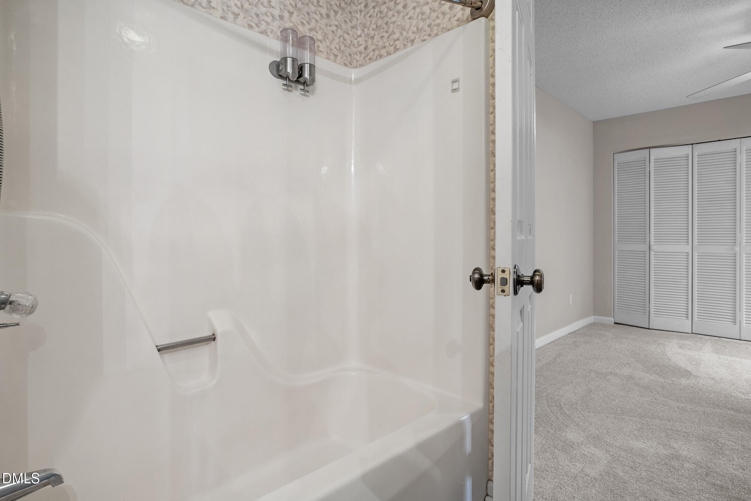 4101 Five Oaks Drive Unit 38 Property Photo 31