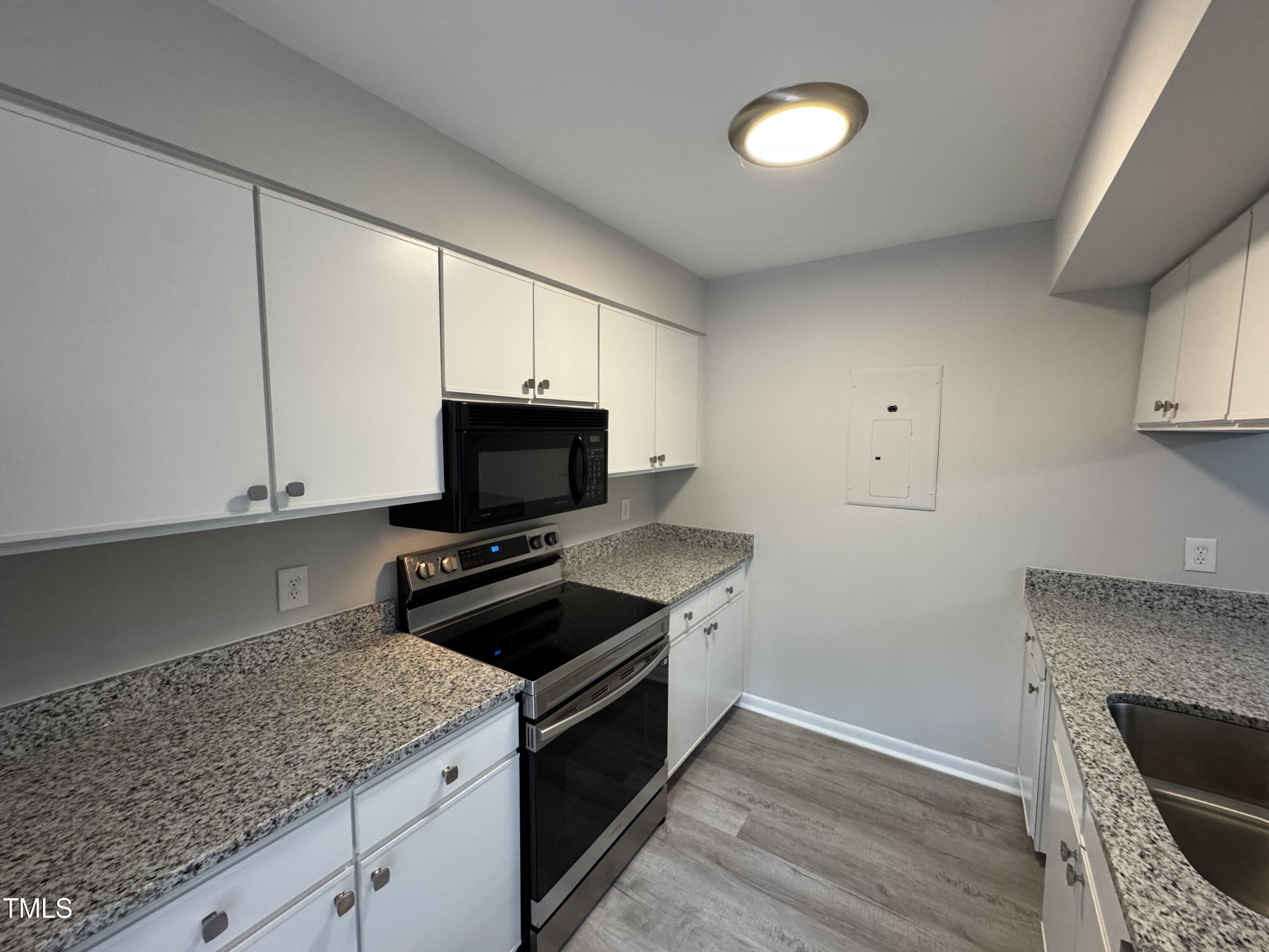 159 Finley Forest Drive Property Photo 12