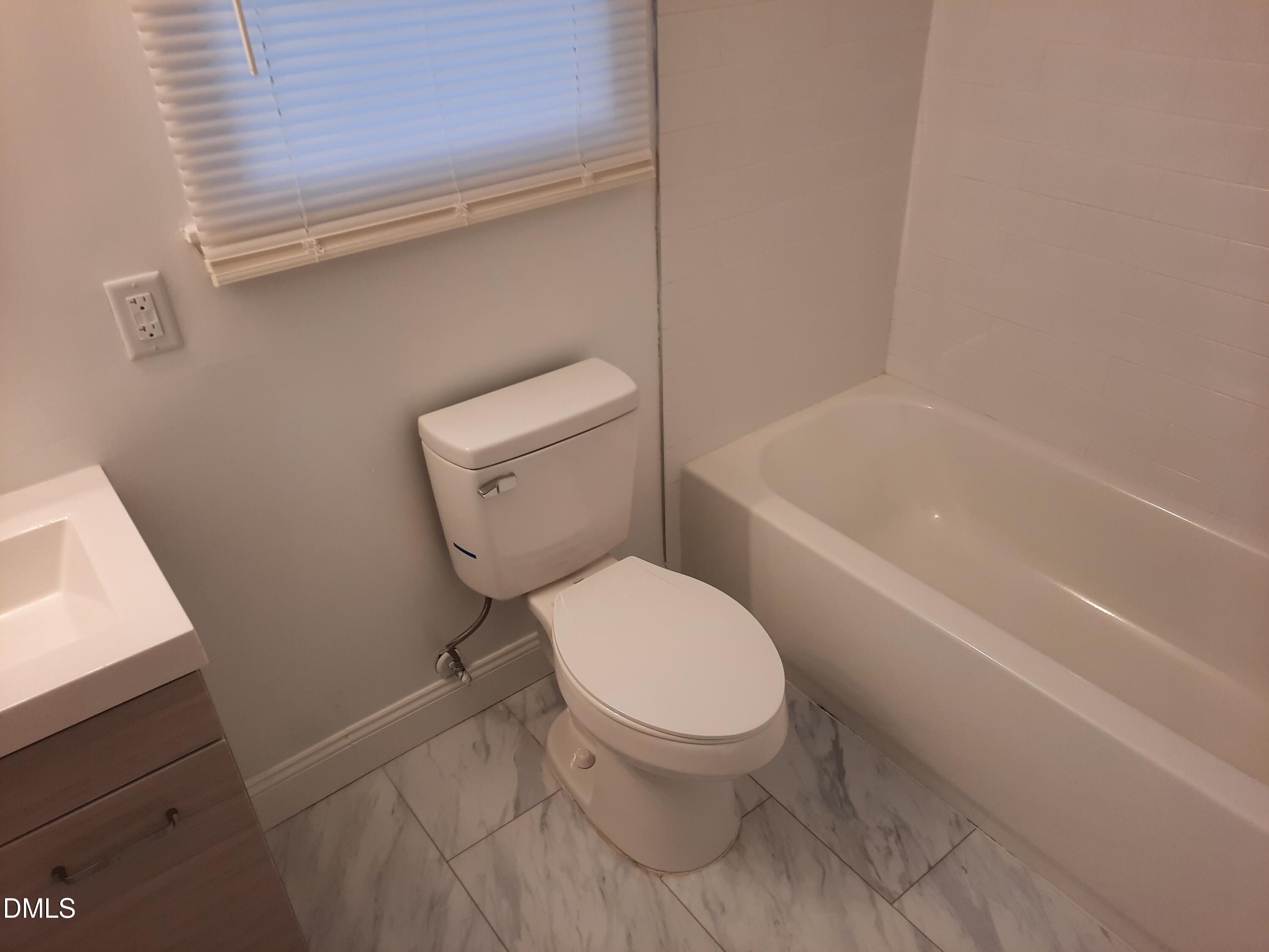 404 Lynn Road Property Photo 2
