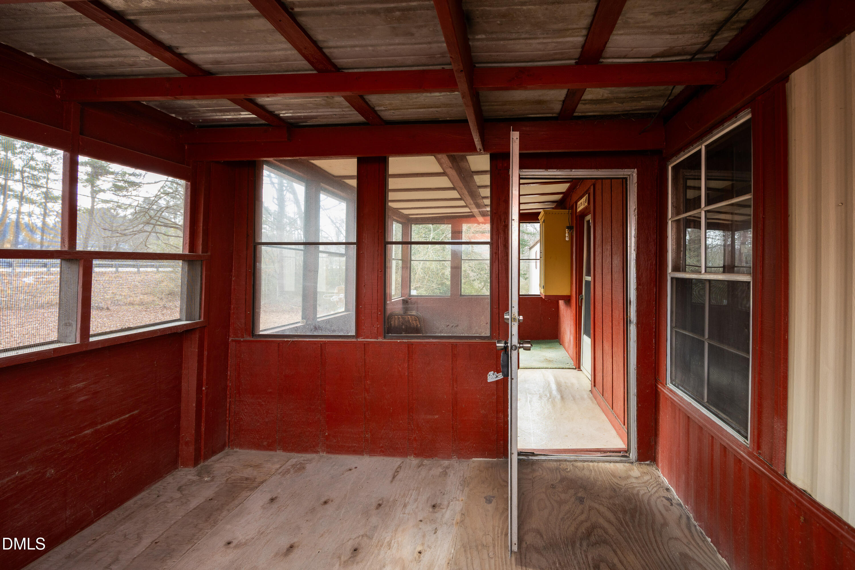3052 Nc-210 Property Photo 5