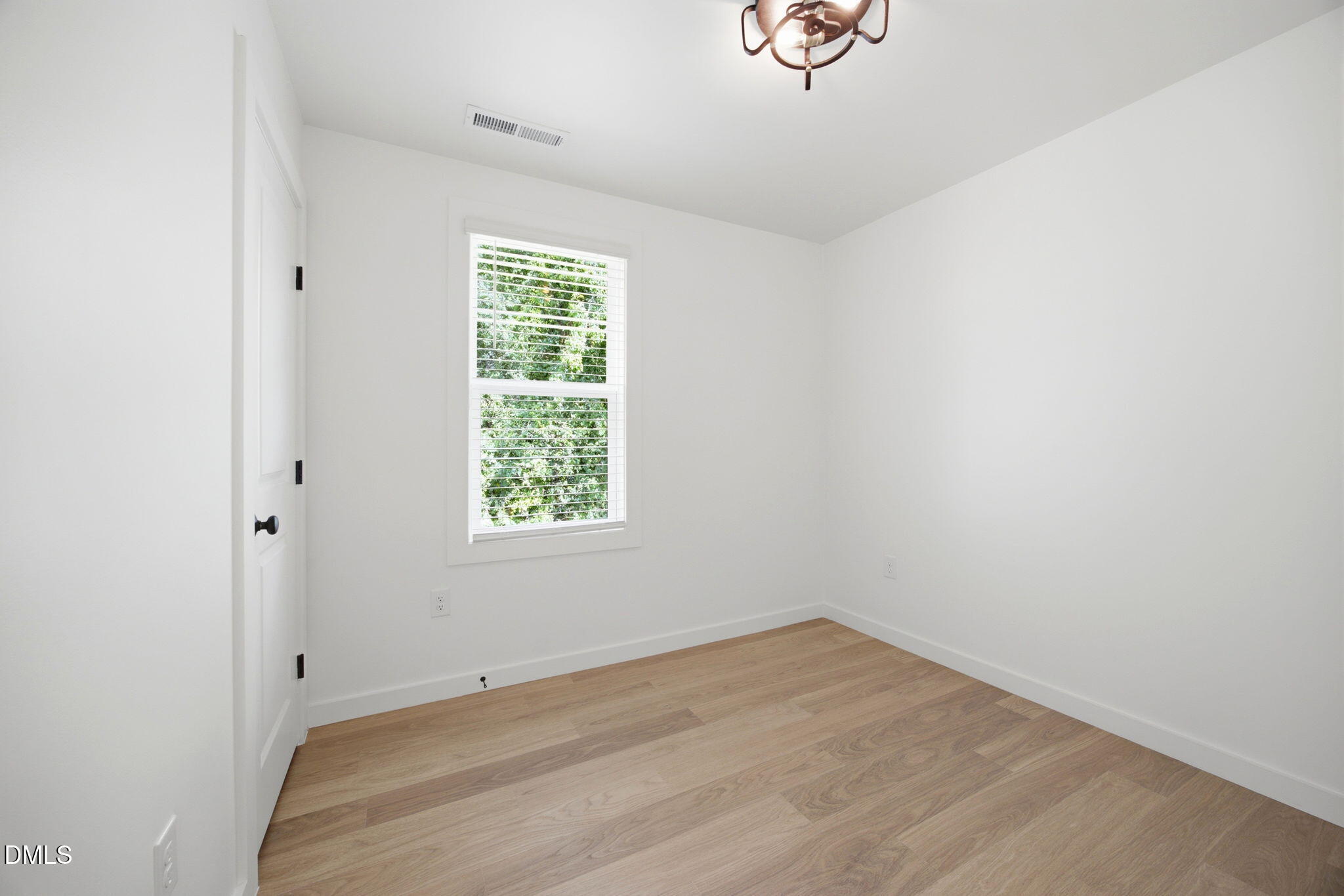 2811 Wilcox Street 103 Property Photo 21