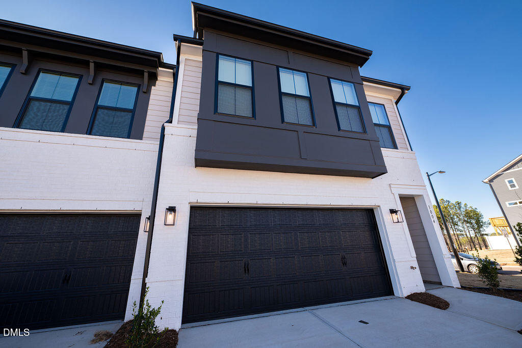 1004 Westerland Way Property Photo 3
