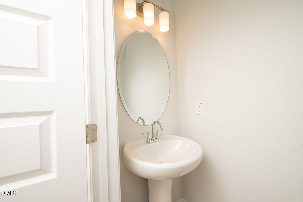1004 Westerland Way Property Photo 24